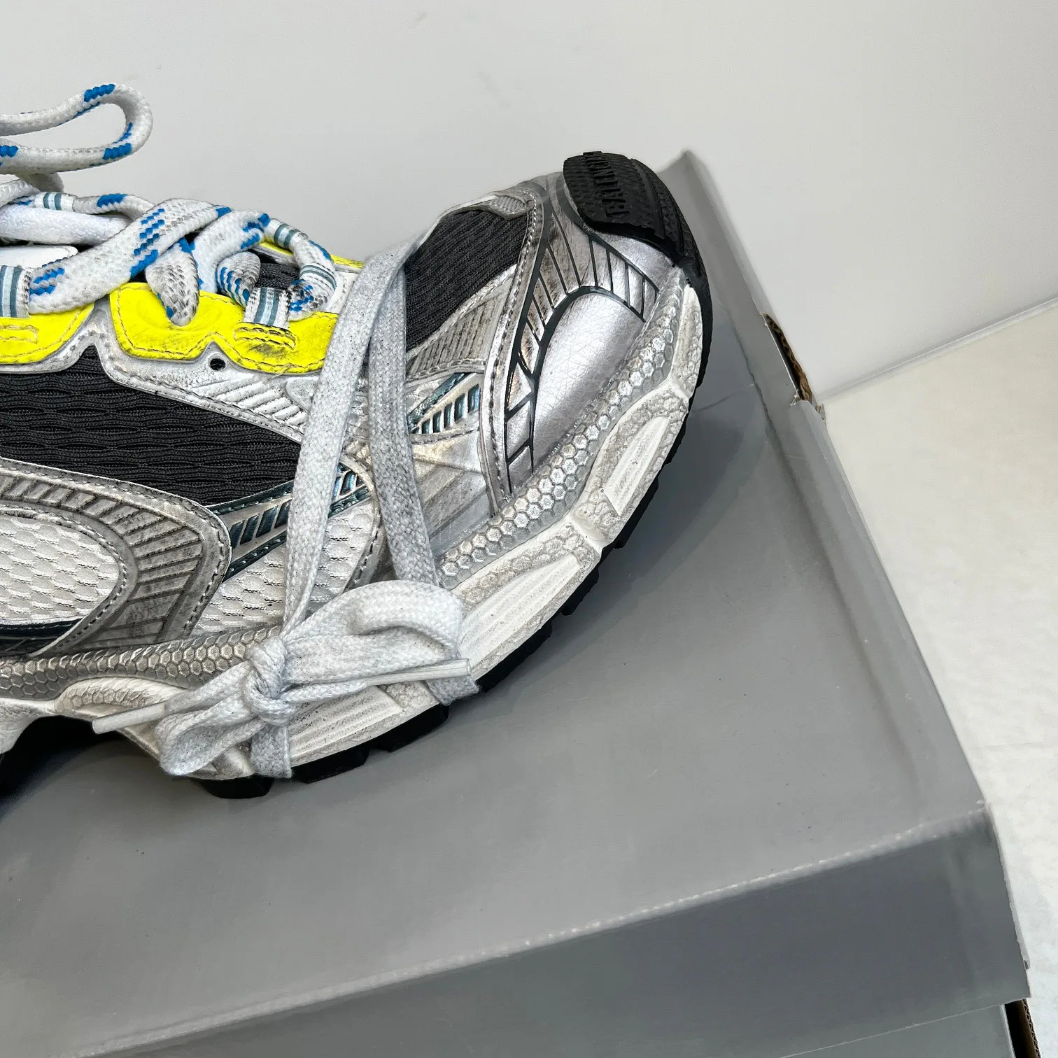 Кроссовки Женские Balenciaga 15254