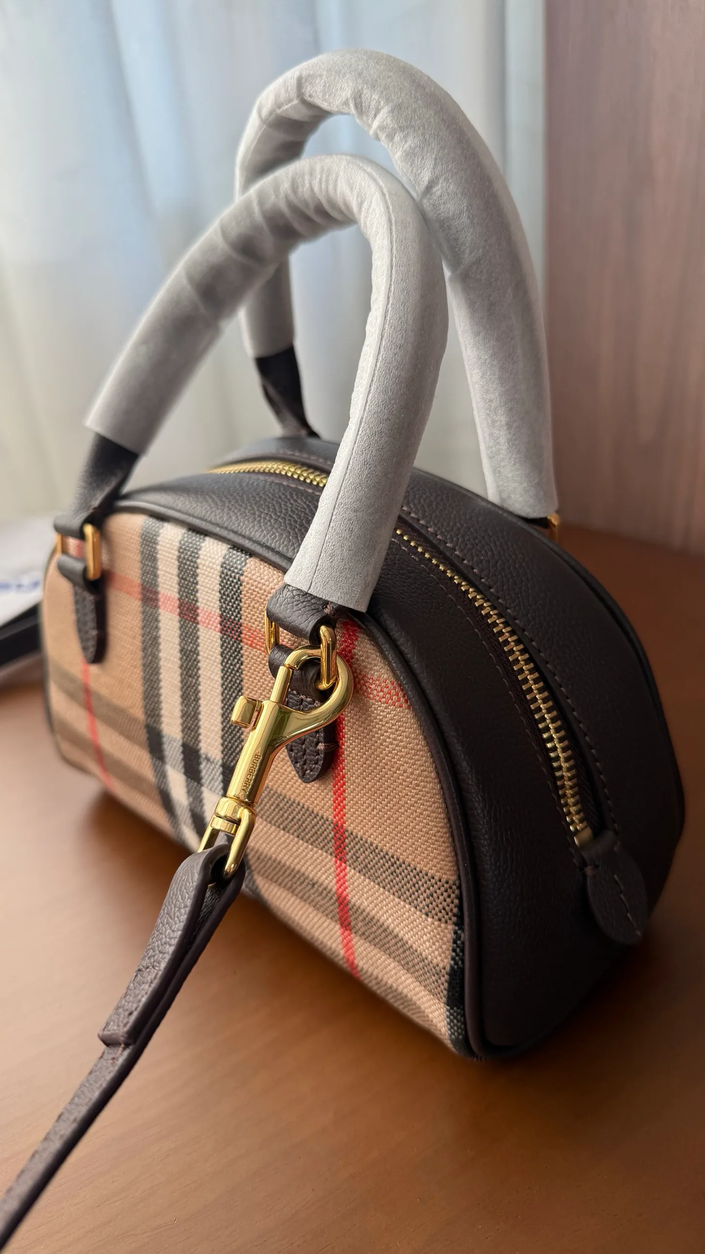 Классические Сумки Женские Burberry 11707208