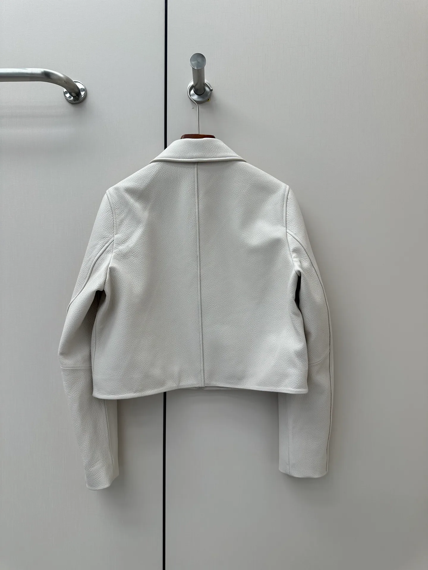Кожаные Куртки И Дублёнки Женские Hermes 17500819