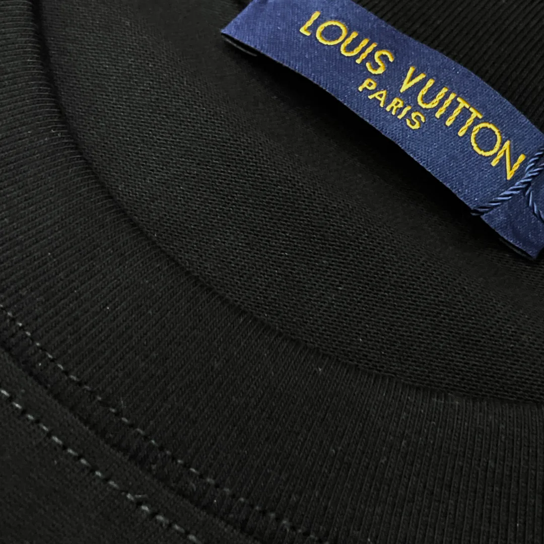 Футболки Женские Louis Vuitton 12538599