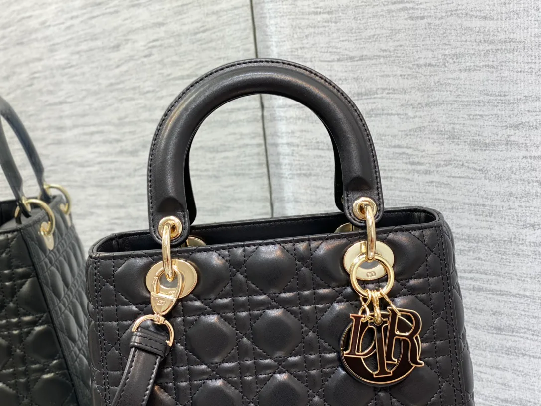 Классические Сумки Женские Christian Dior 13414267