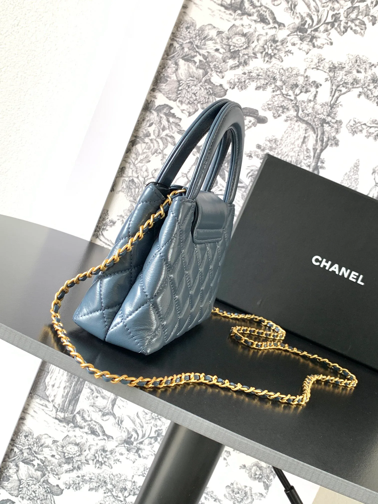 Классические Сумки Женские Chanel 17498578