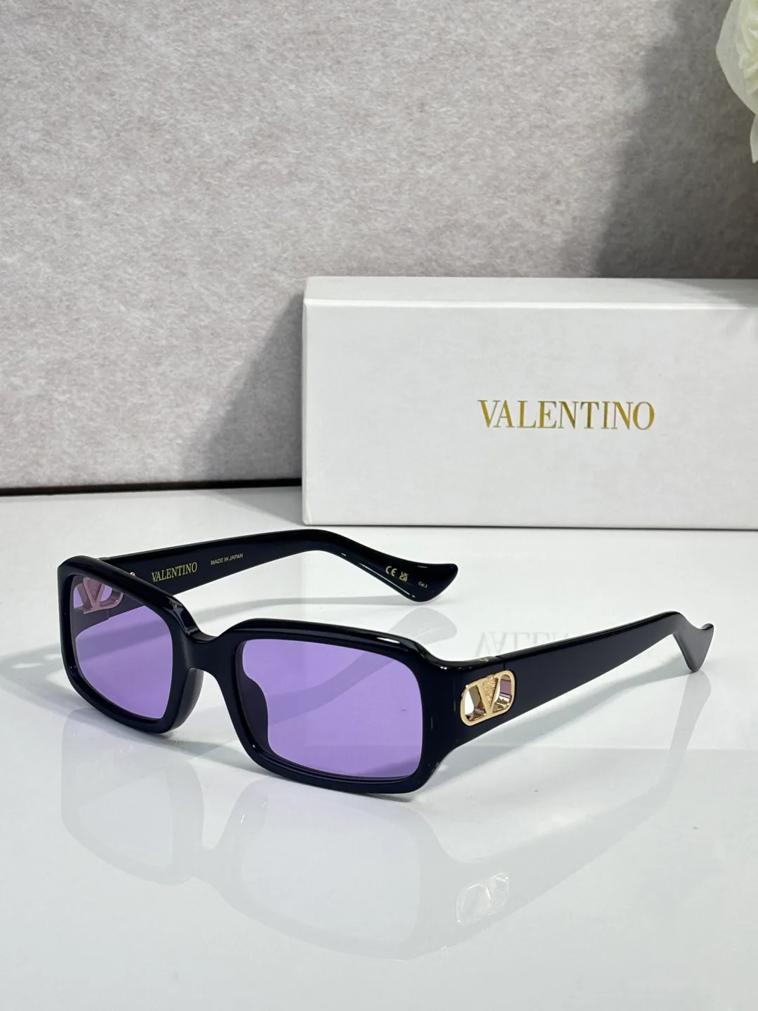 Очки Valentino 18059593