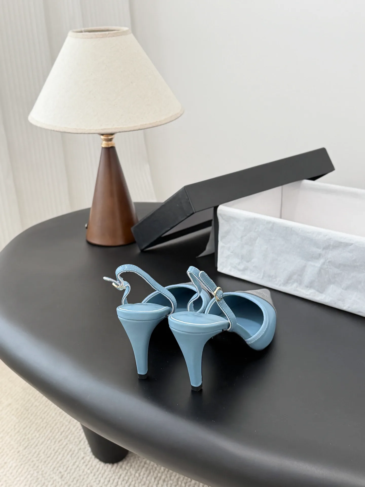 Туфли Женские Chanel 10209917