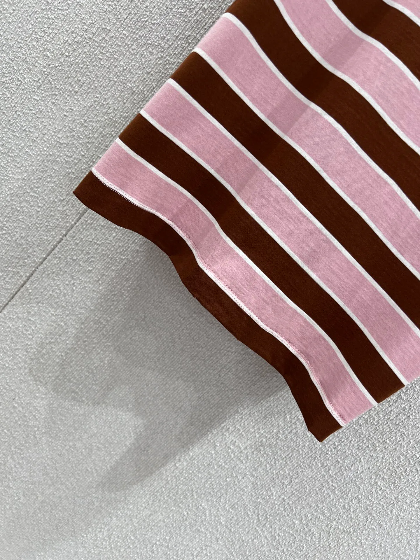 Футболки Женские Prada 3664150