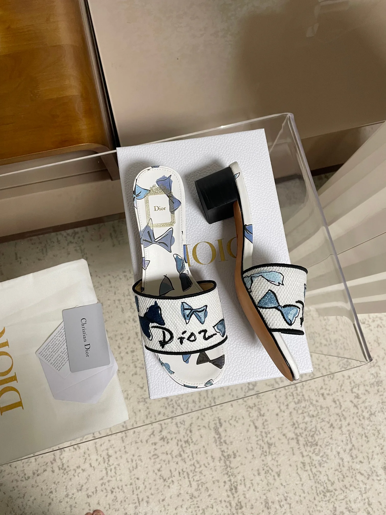 Босоножки Женские Christian Dior 18633903