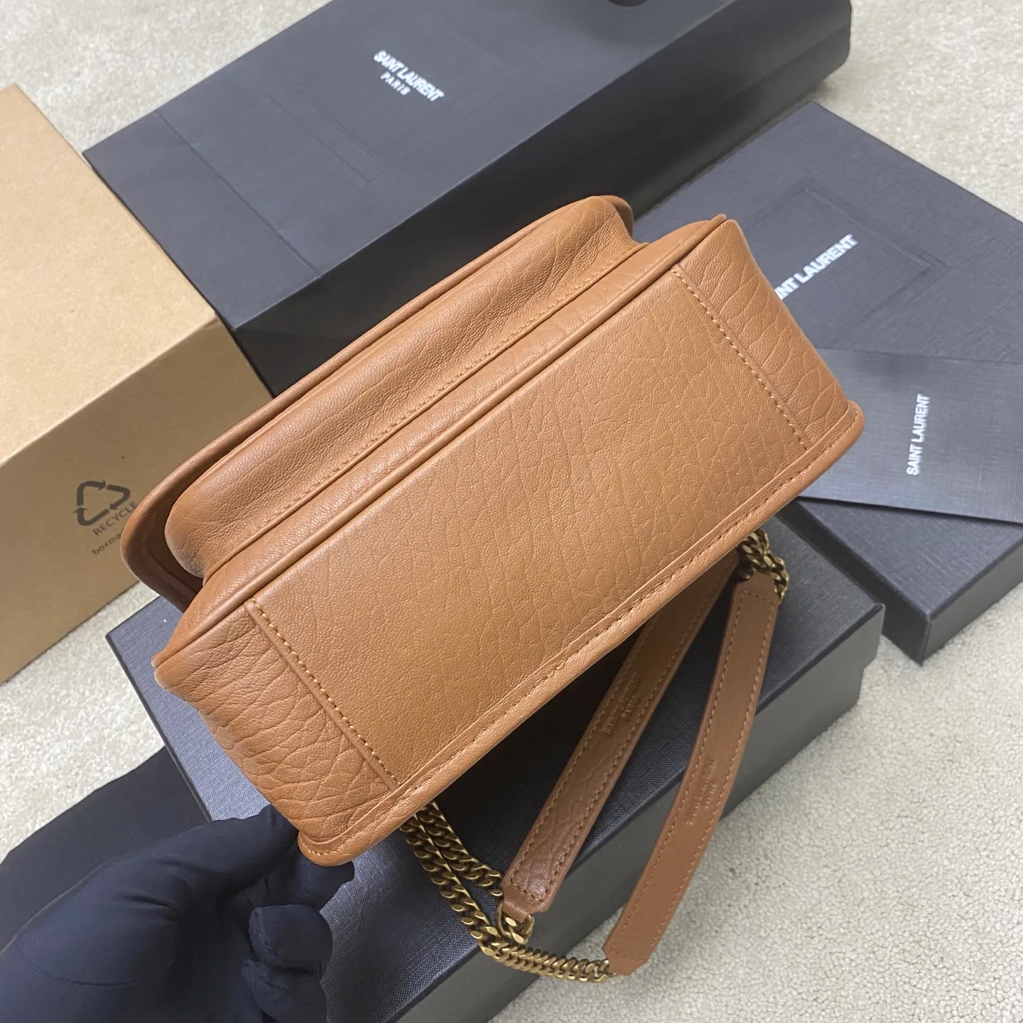 Классические Сумки Женские Saint Laurent 13435185