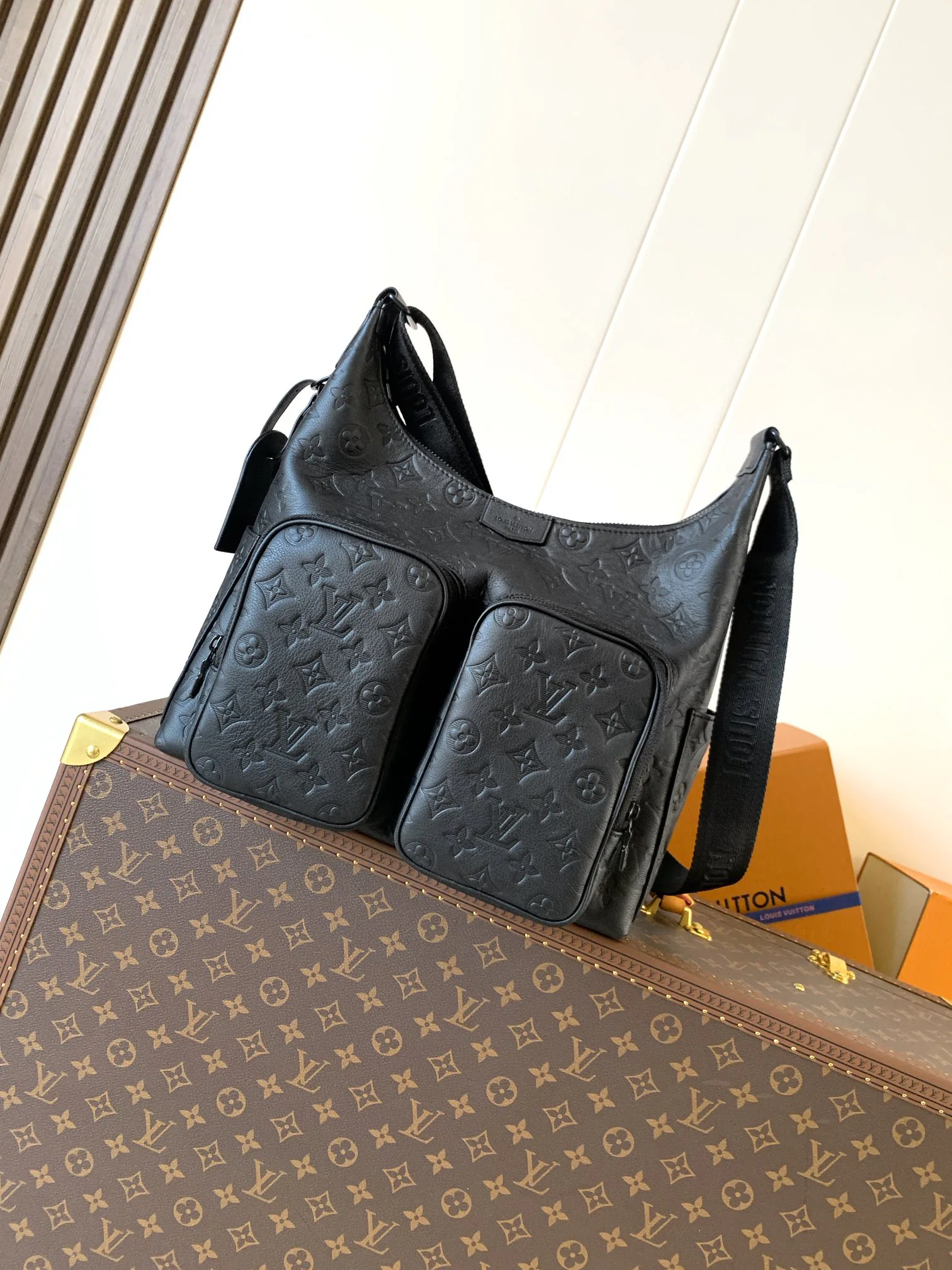 Классические Сумки Женские Louis Vuitton 13435247