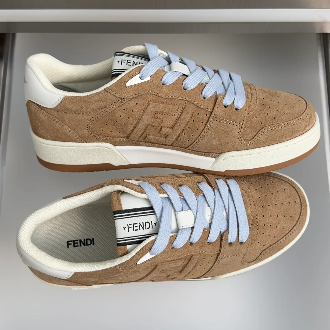 Кроссовки Женские Fendi 17729646