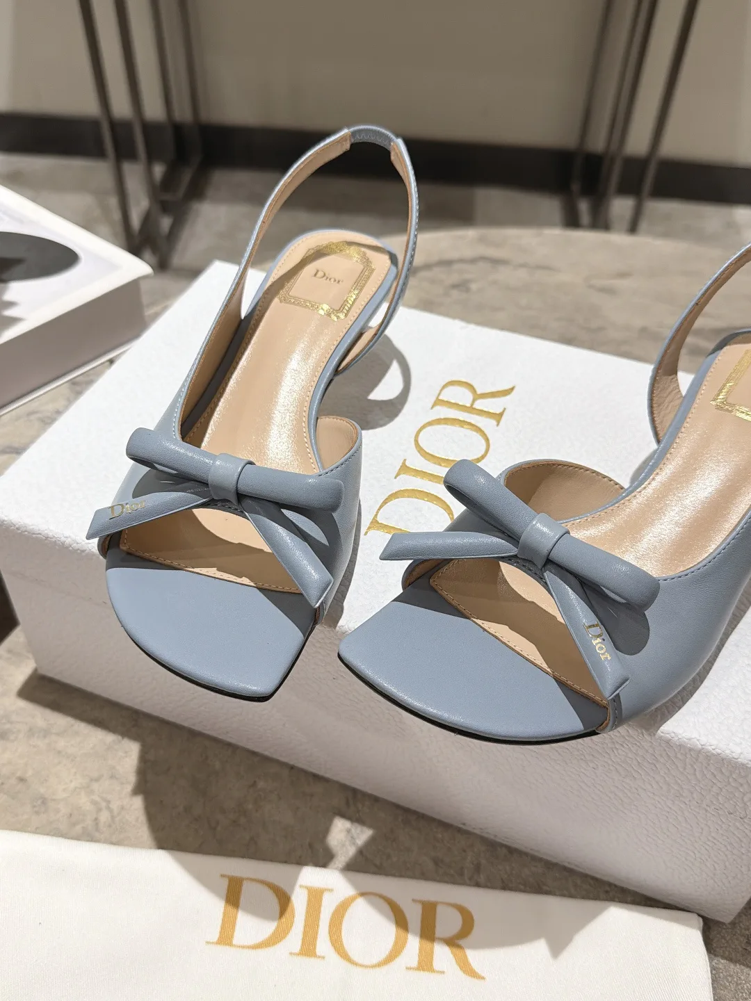 Босоножки Женские Christian Dior 17604620