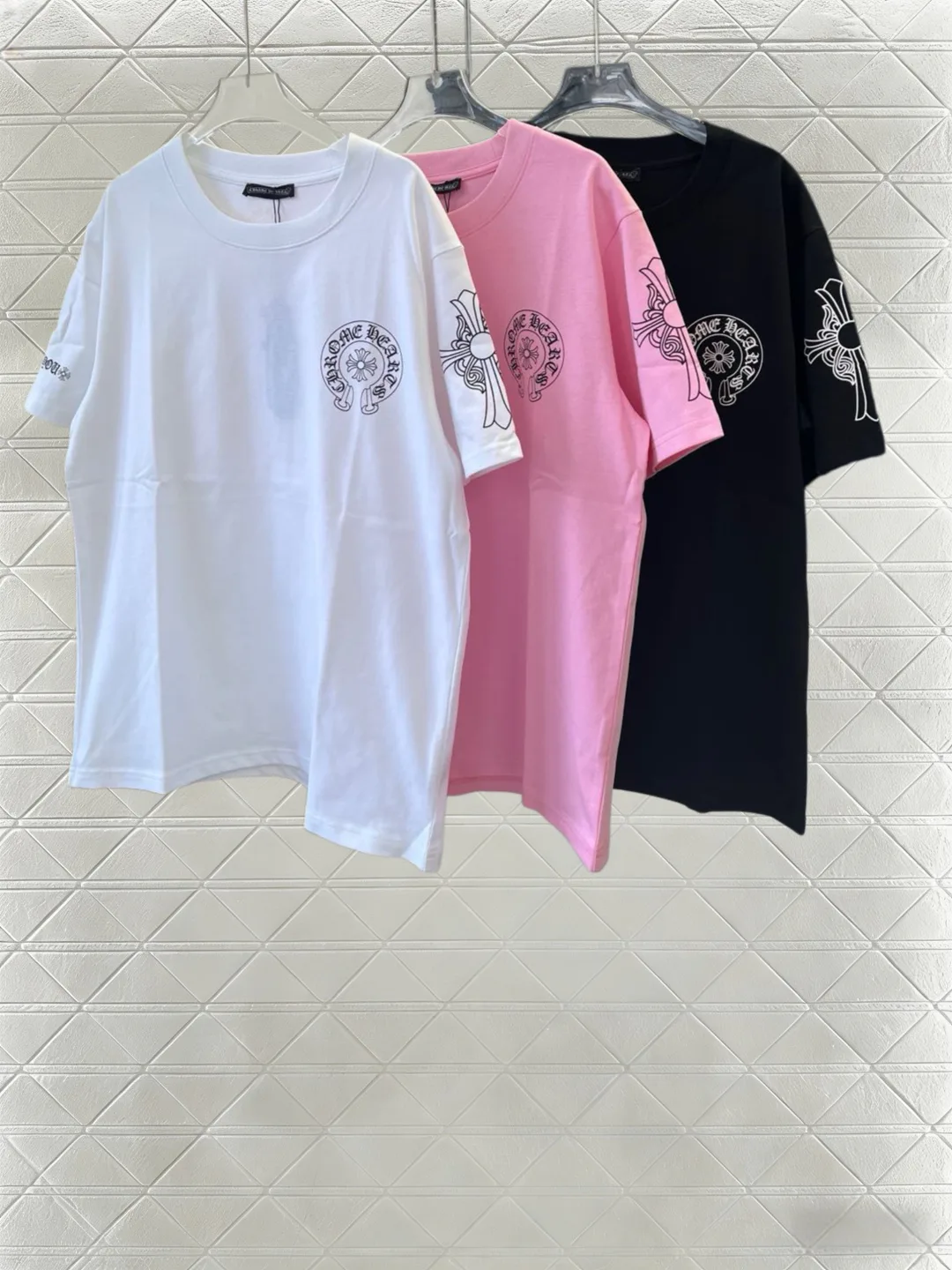 Футболки Женские Chrome Hearts 11480568