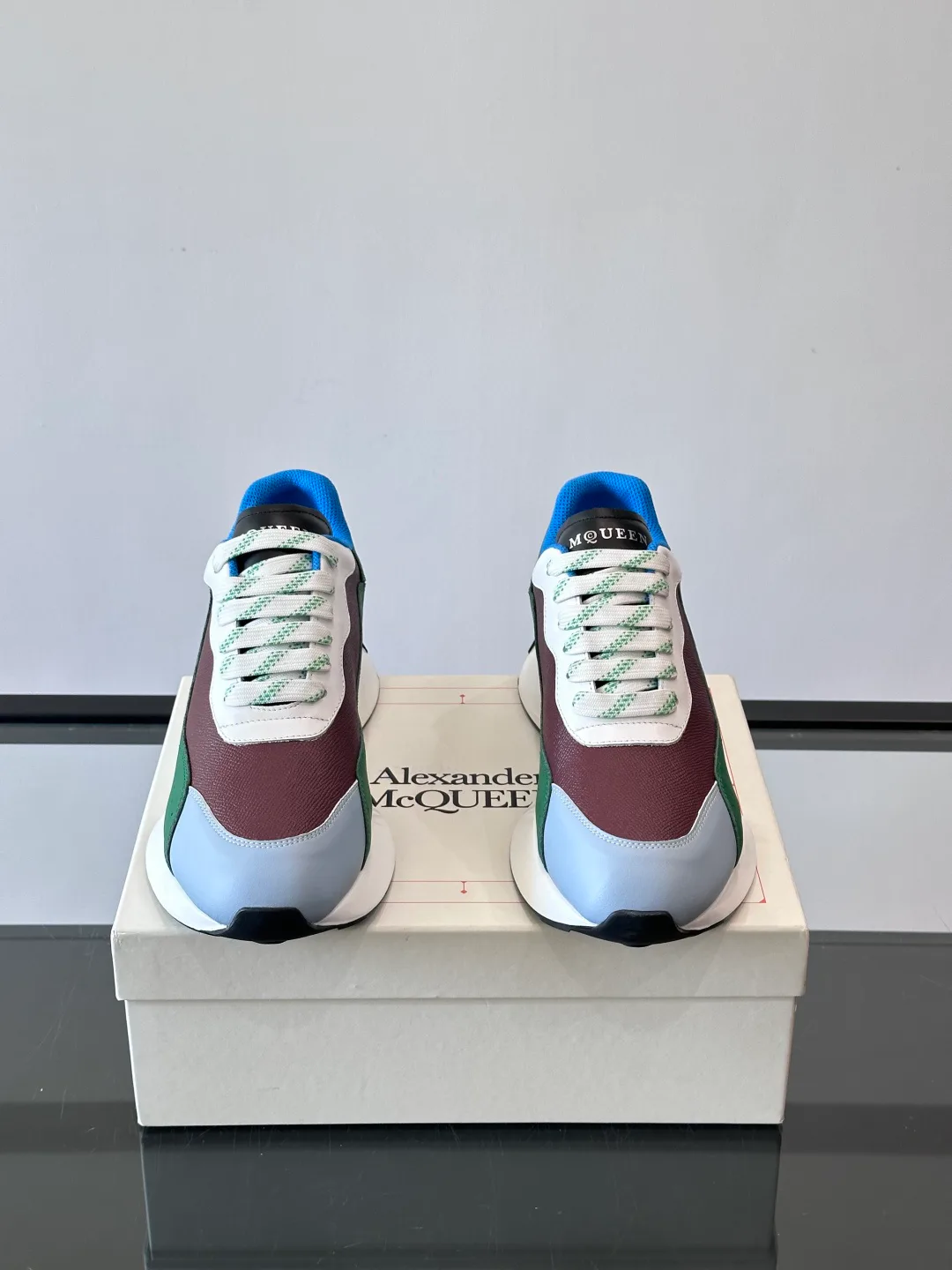Кроссовки Женские Alexander Mcqueen 564575