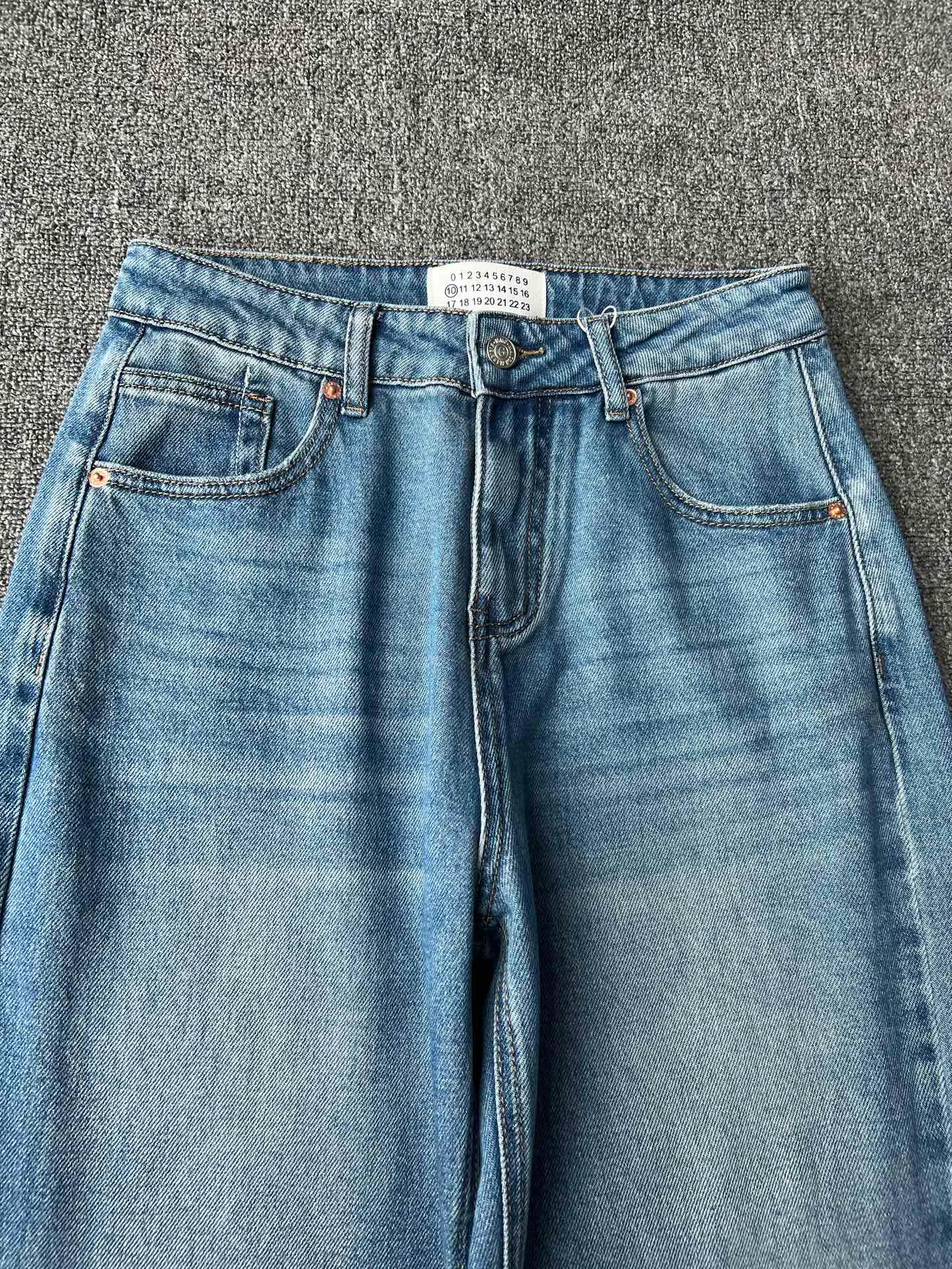 Джинсы Женские Maison Margiela 11605042