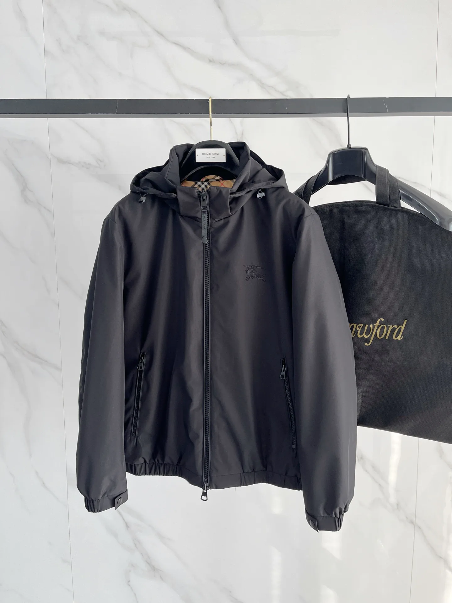Куртки И Пуховики Женские Burberry 1624253
