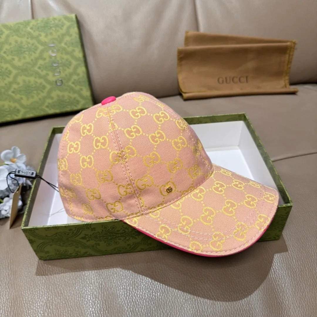 Головные Уборы Gucci 18347092