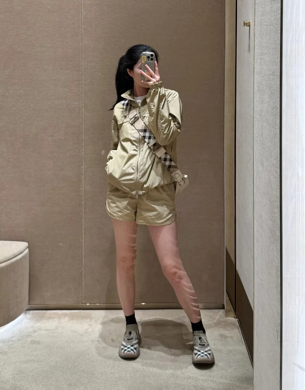 Куртки И Пуховики Женские Burberry 11224939