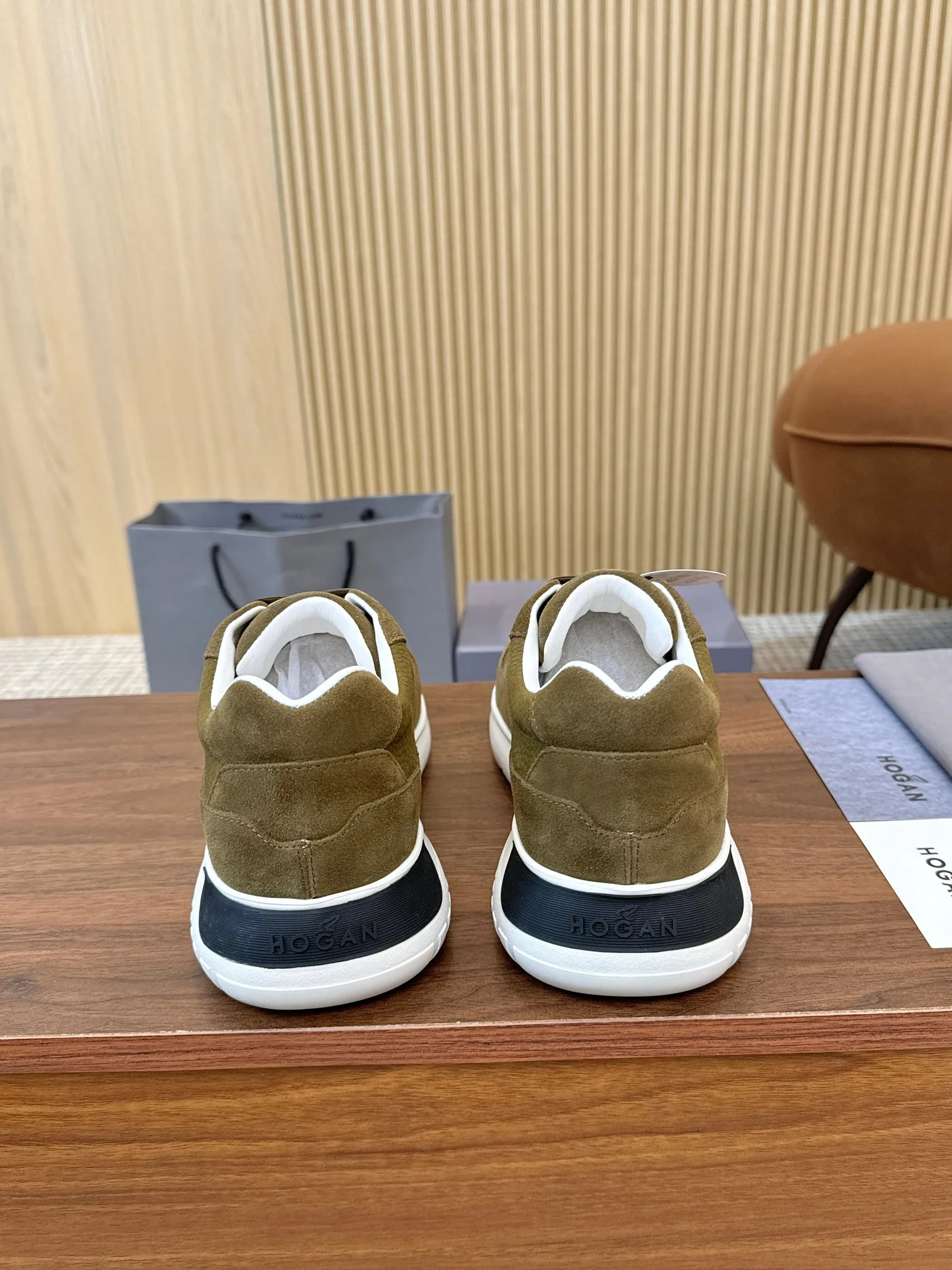 Кроссовки Женские Hogan 12835355