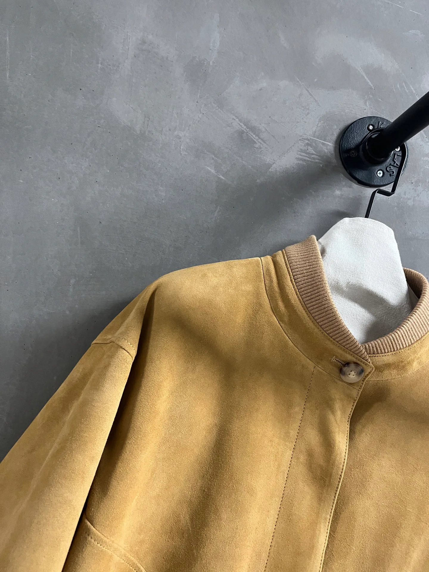 Кожаные Куртки И Дублёнки Женские The Row 11526277