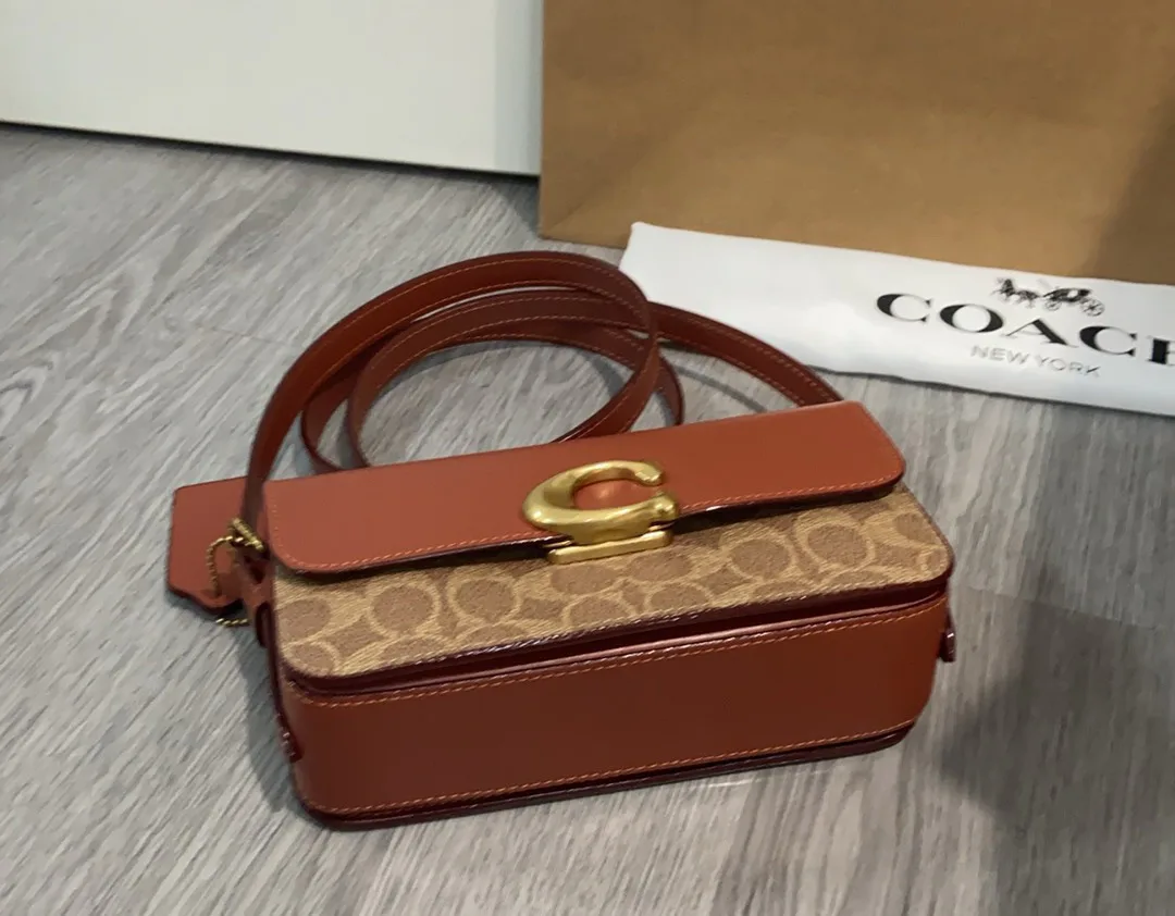 Классические Сумки Женские Coach 11603663