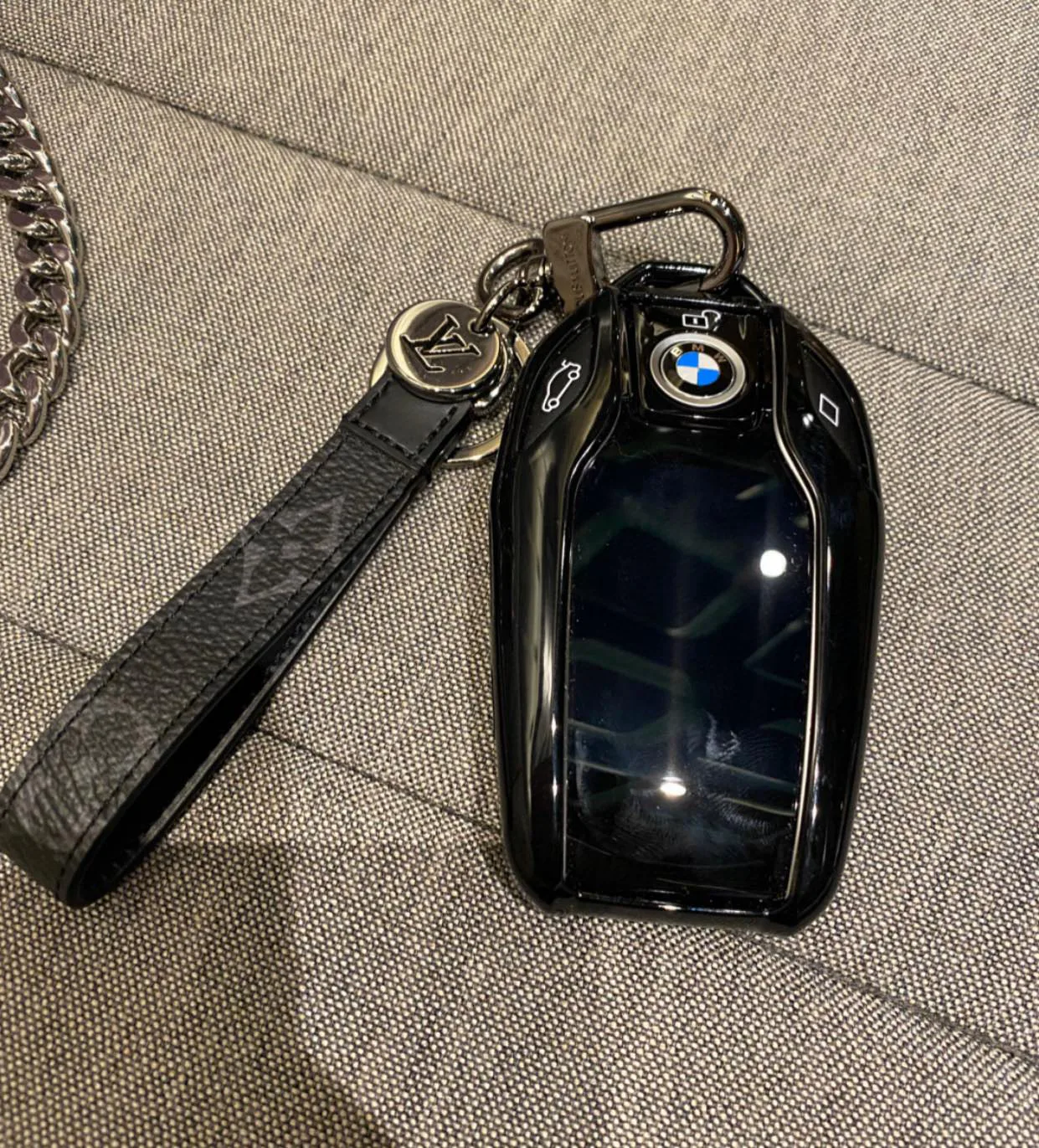 Ключницы Louis Vuitton 803323