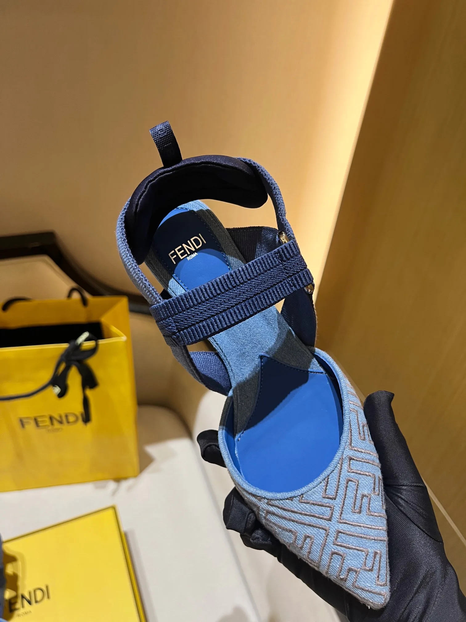 Туфли Женские Fendi 5769