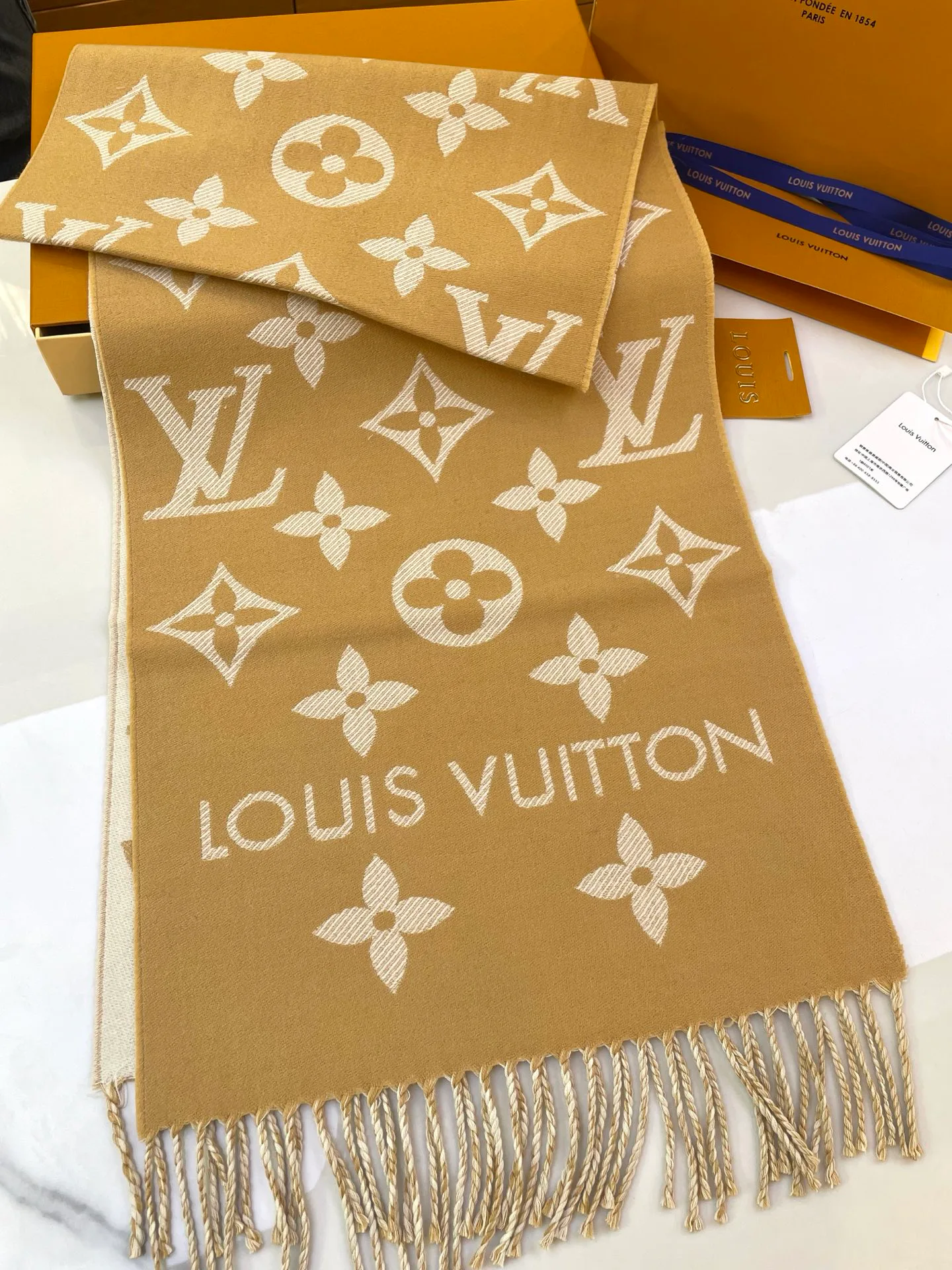 Шарфы Louis Vuitton 3881133