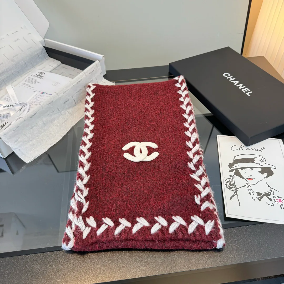Шарфы Chanel 18275037
