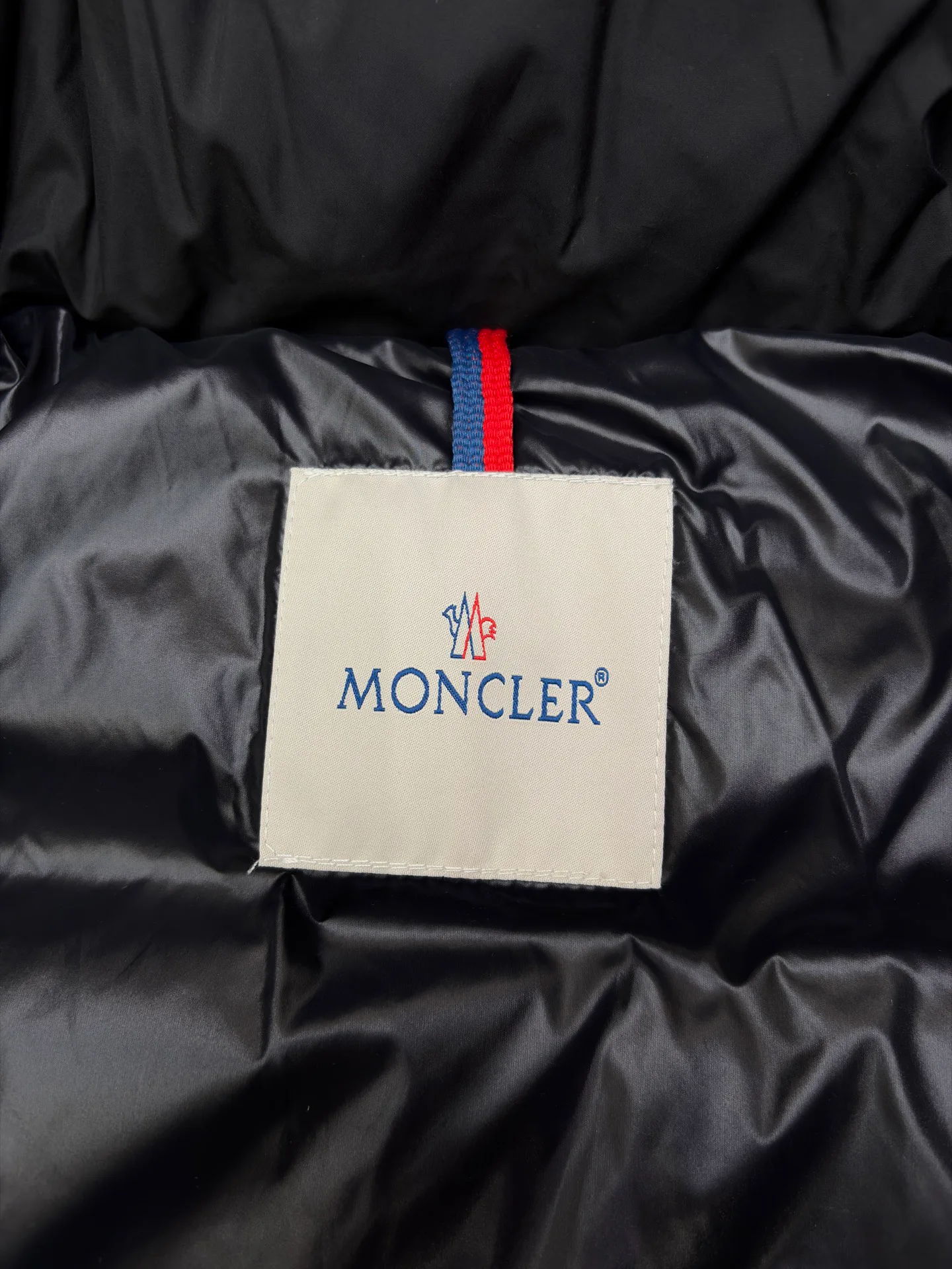 Куртки И Пуховики Мужские Moncler 17568684