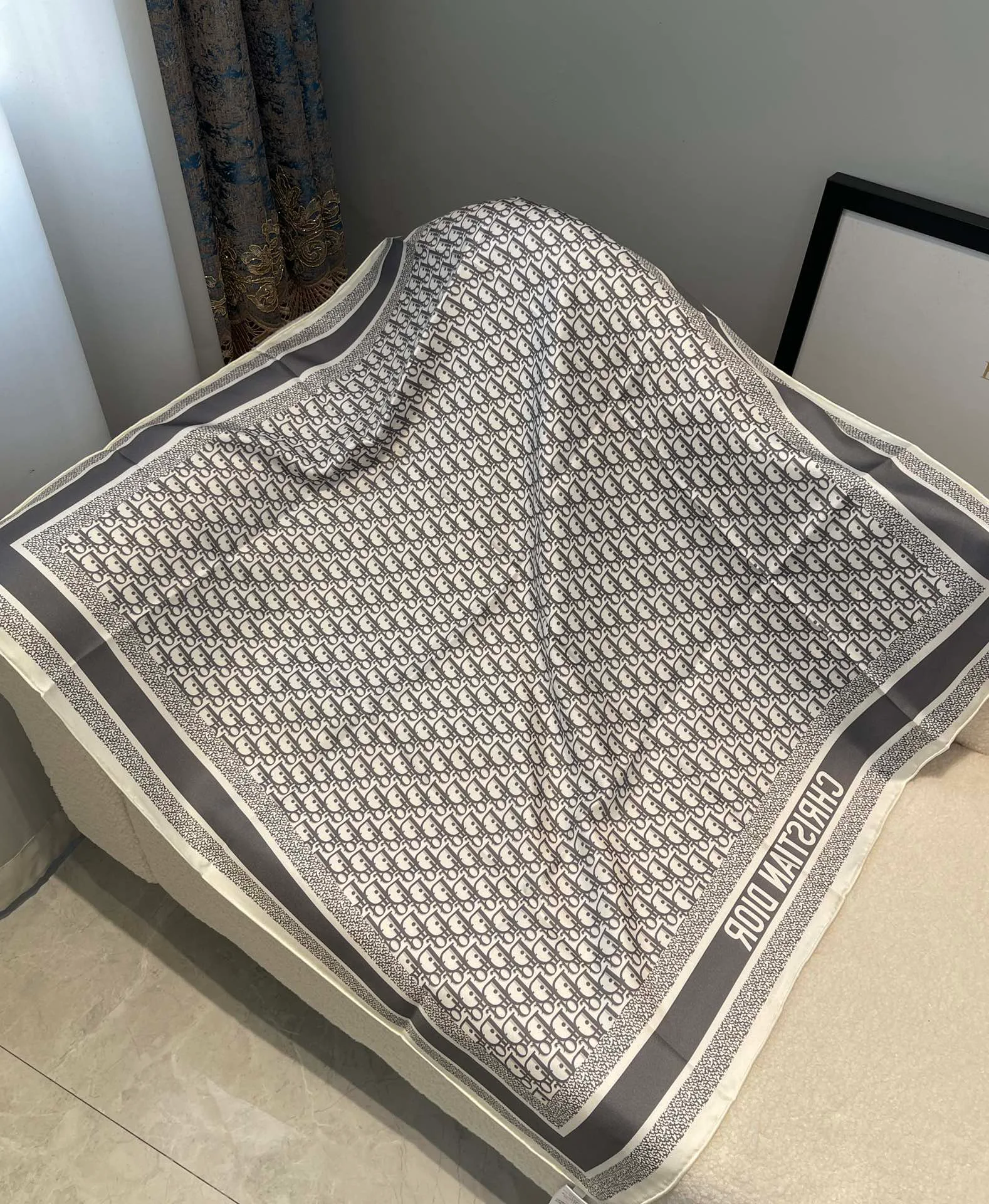 Шарфы Christian Dior 11910598