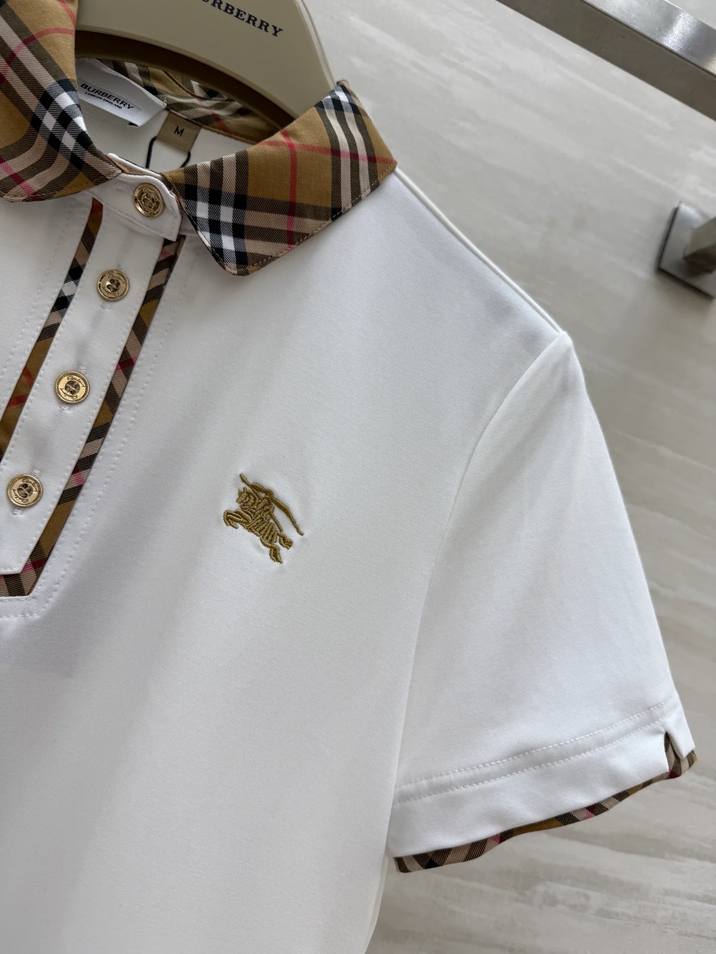 Рубашки Женские Burberry 12838357