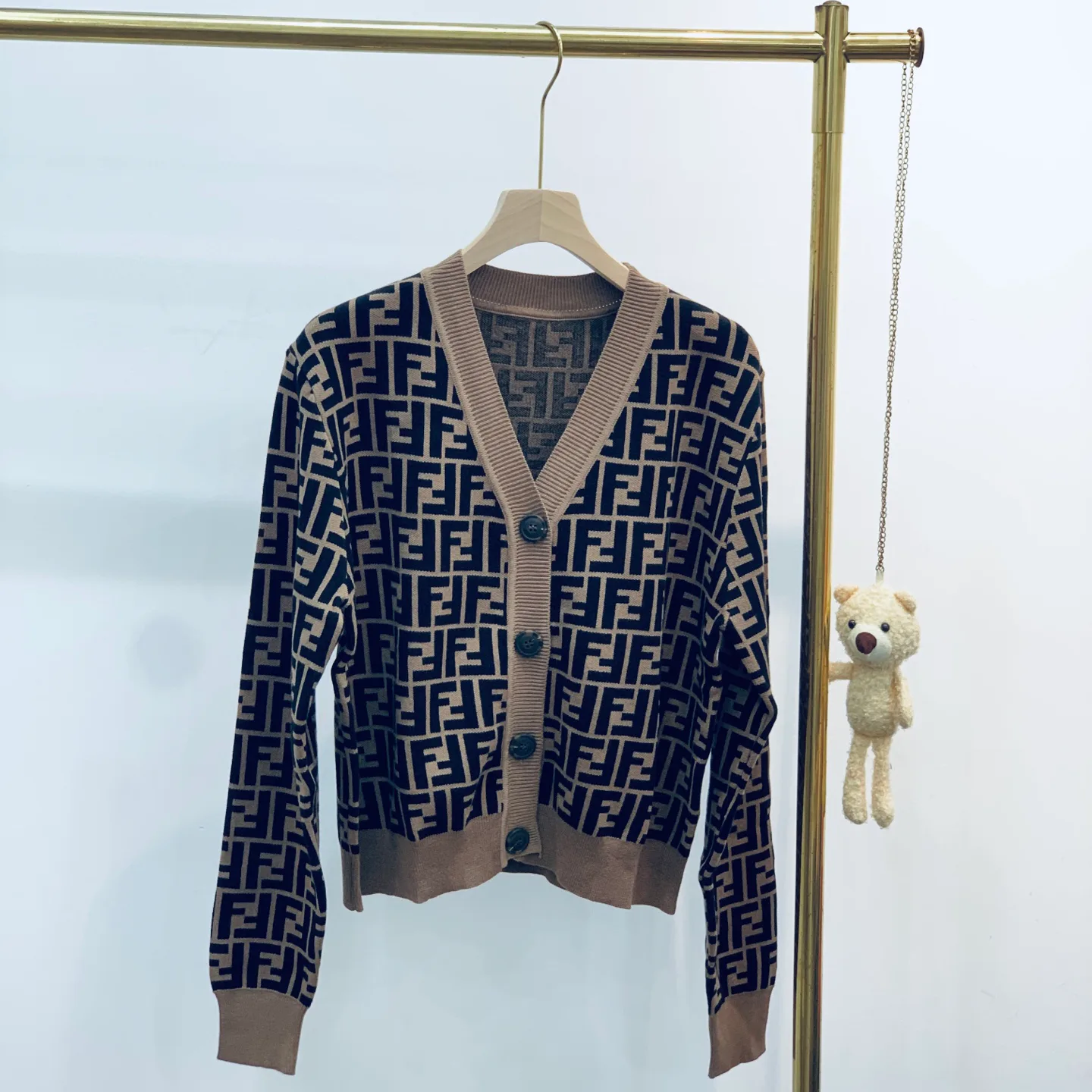 Джемперы И Свитеры Женские Fendi 18263511