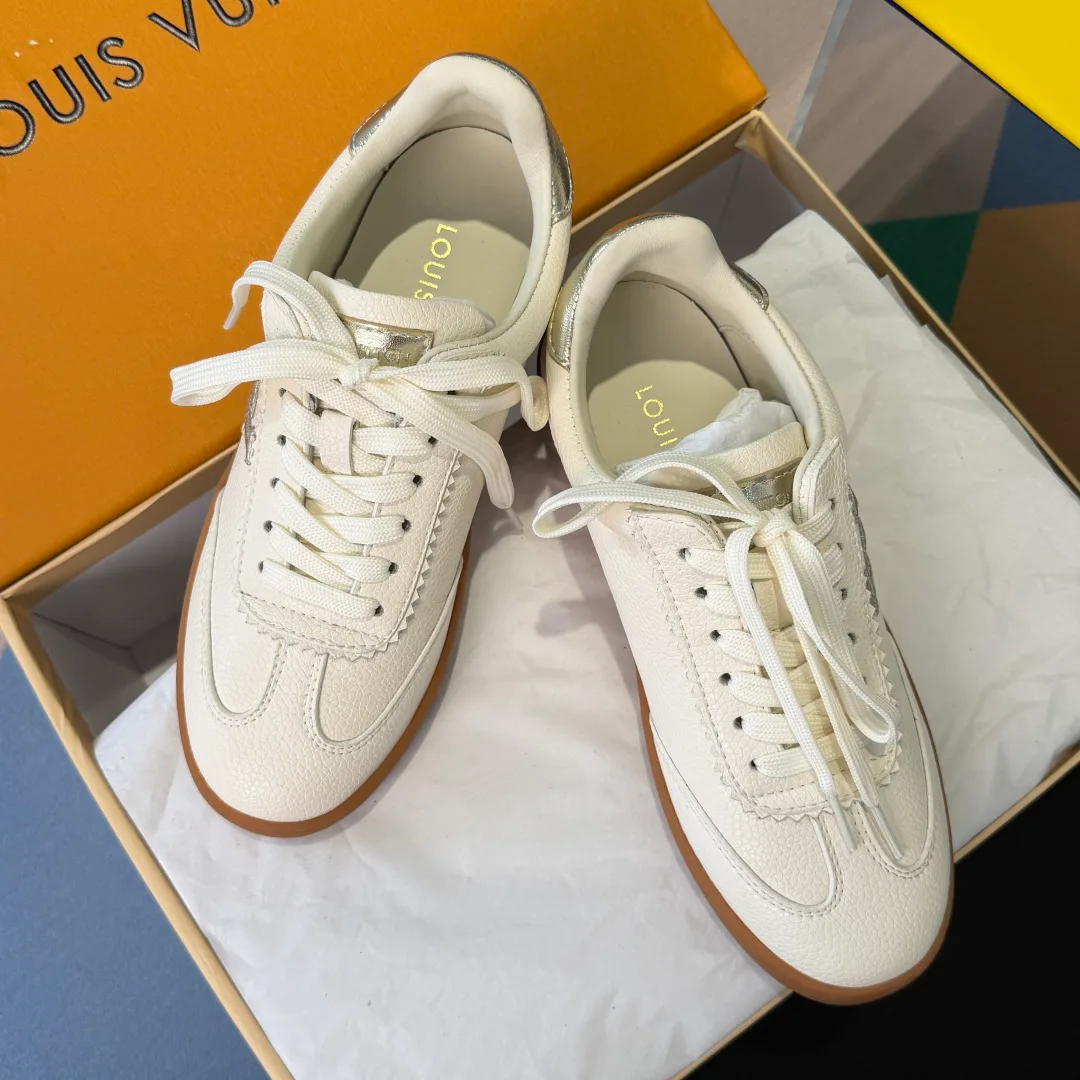 Кроссовки Женские Louis Vuitton 11696603