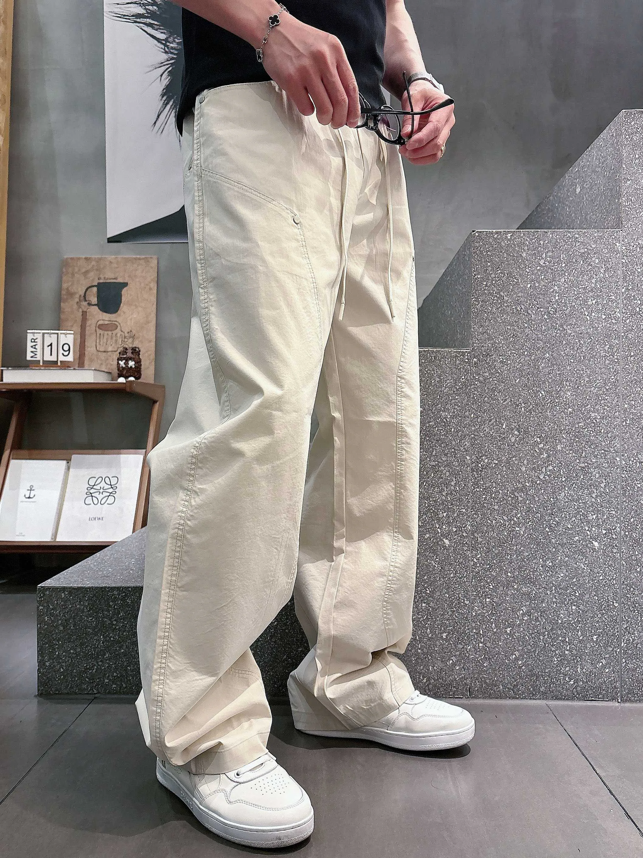 Брюки Мужские Givenchy 13381206