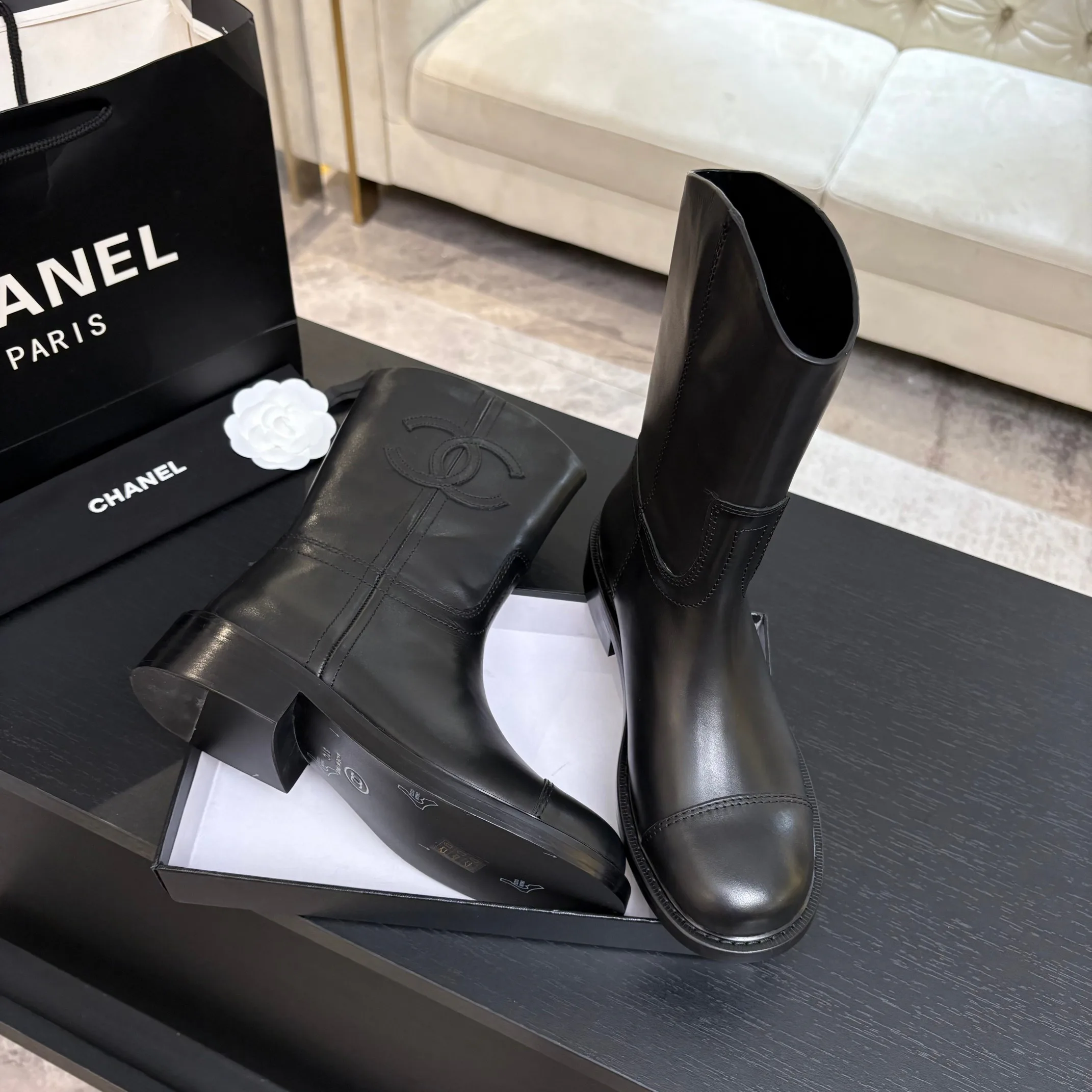 Сапоги Женские Chanel 18062794
