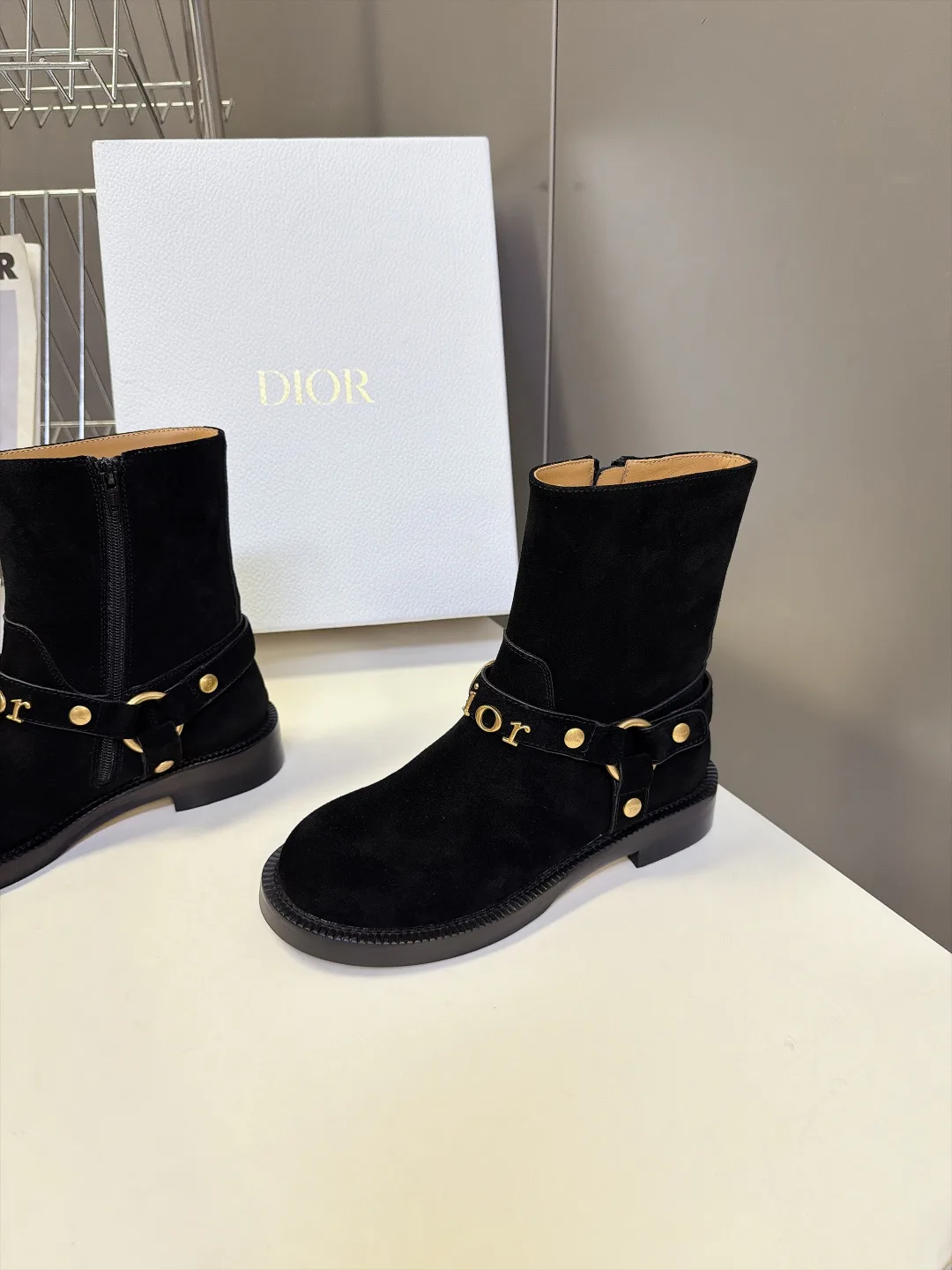 Ботинки Женские Christian Dior 17936632