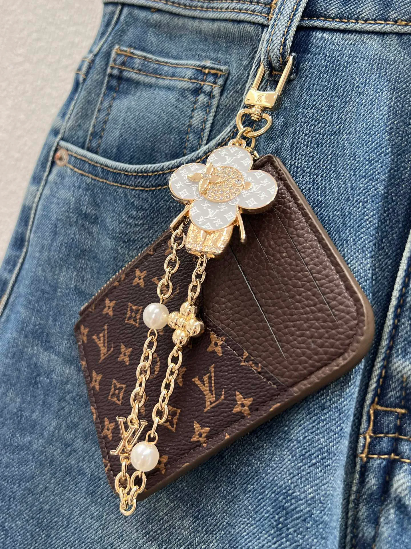 Джинсы Женские Louis Vuitton 5595930