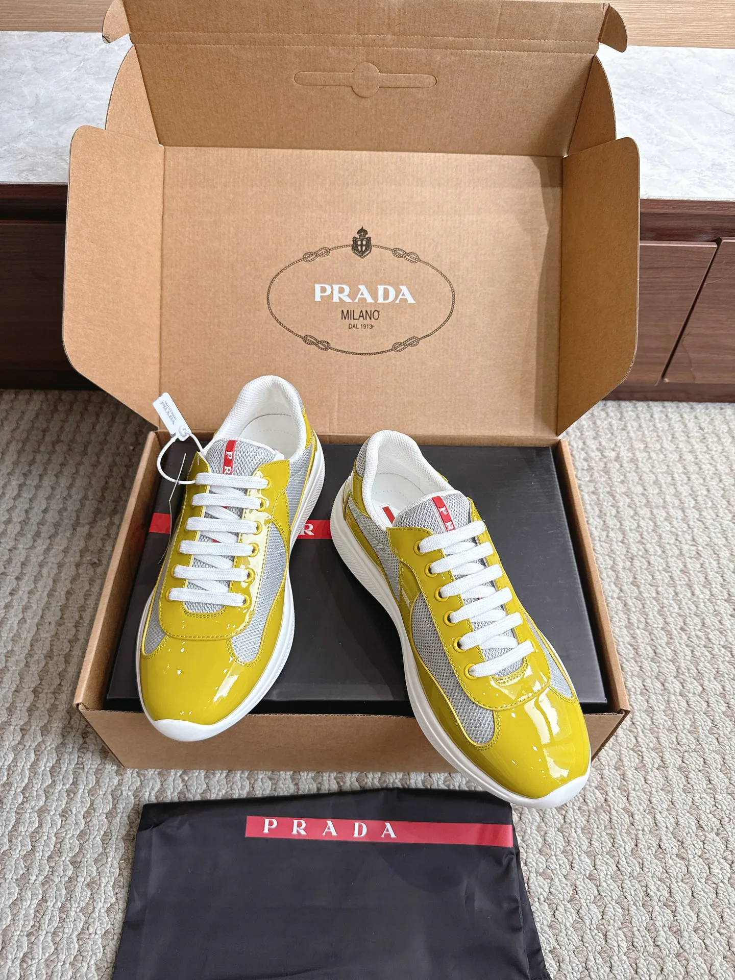 Кроссовки Женские Prada 17470431