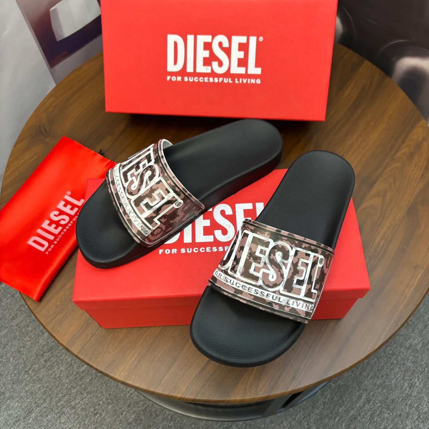 Шлепанцы Женские Diesel 10611179