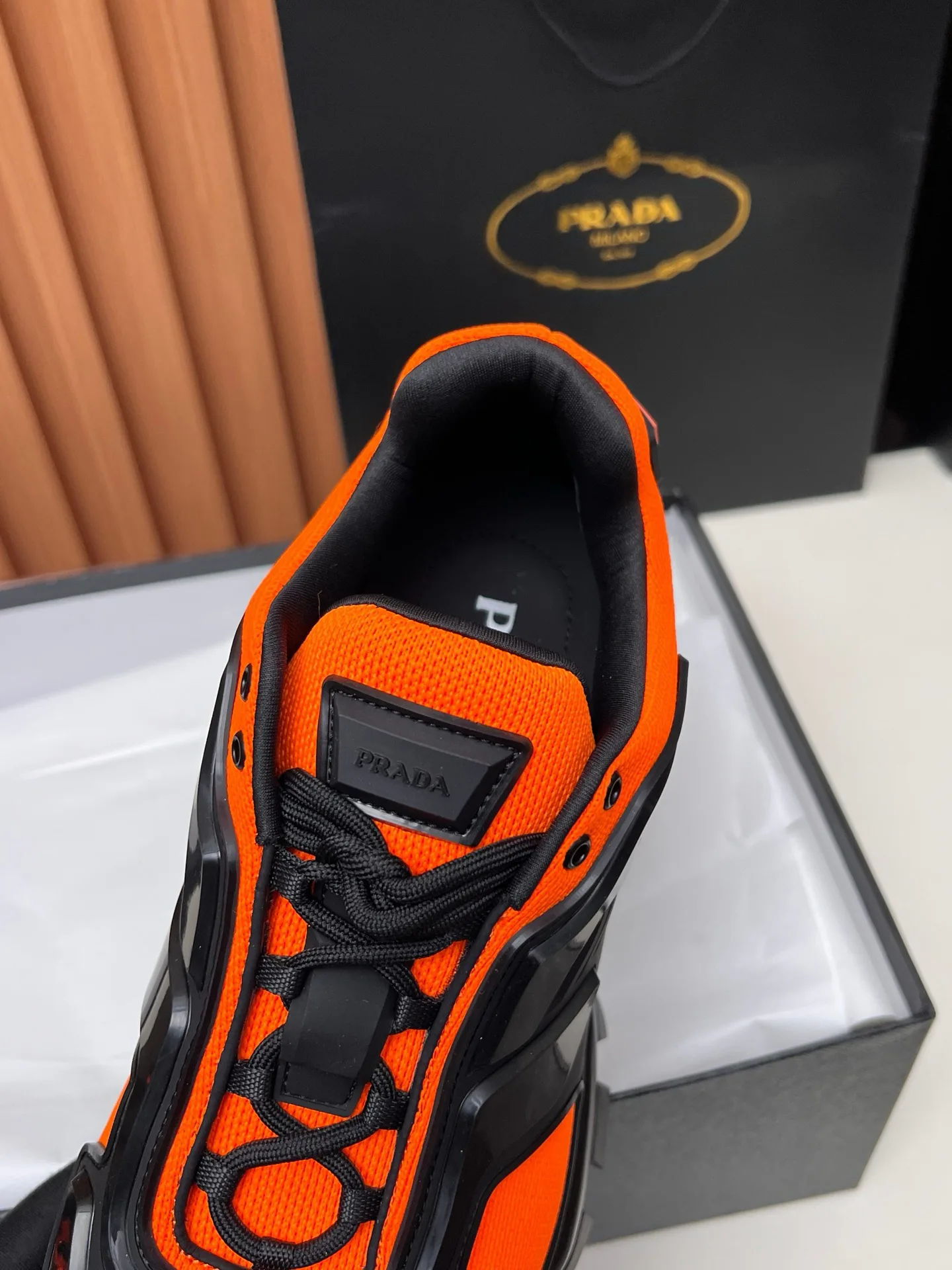 Кроссовки Женские Prada 17955149