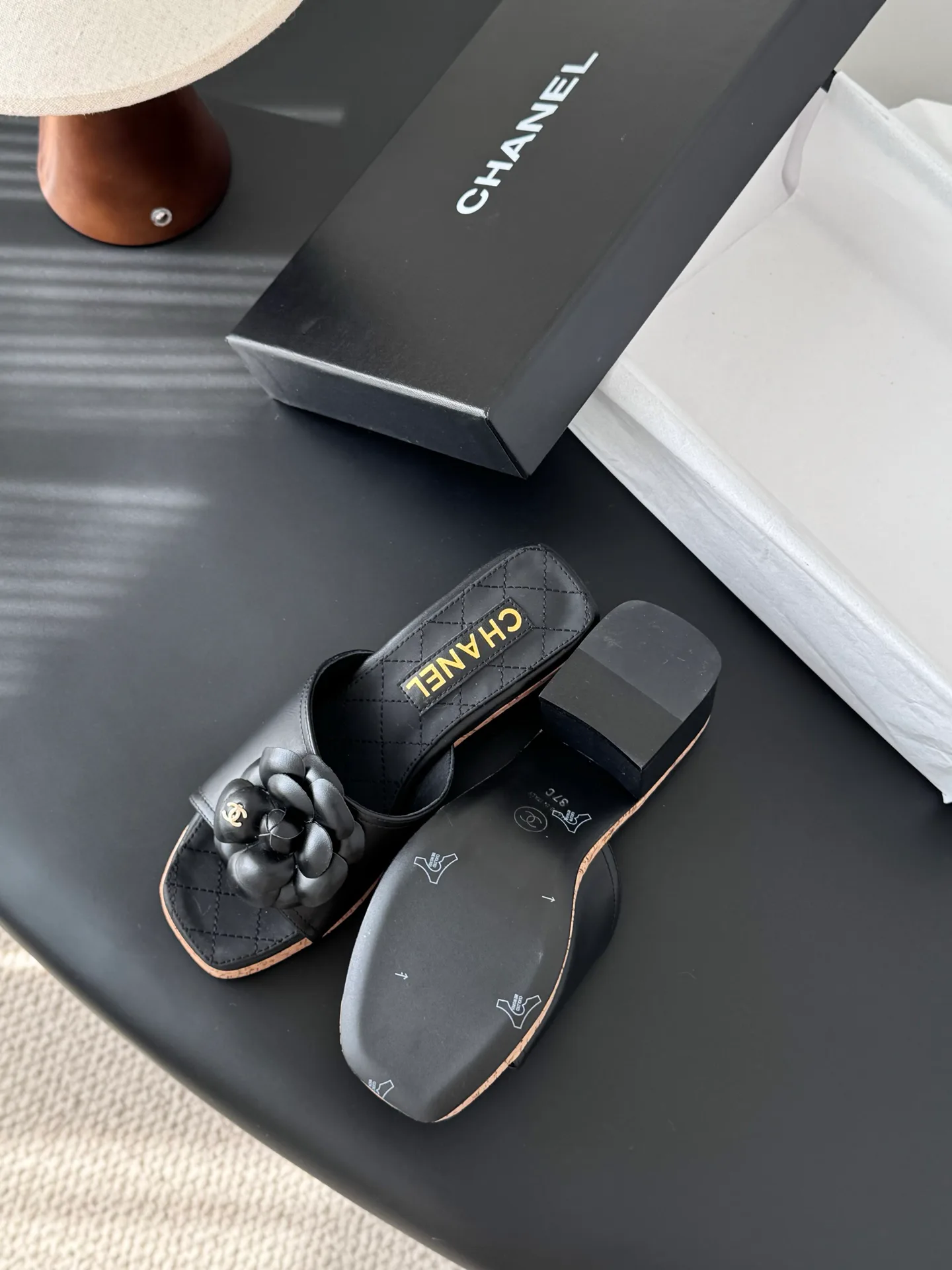 Босоножки Женские Chanel 10939142