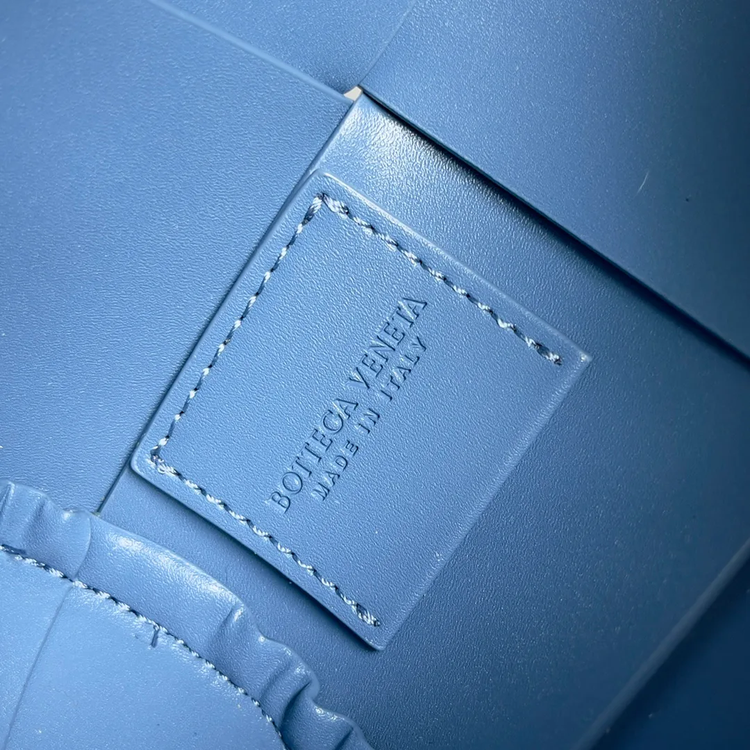 Сумки На Ремне Женские Bottega Veneta 368688