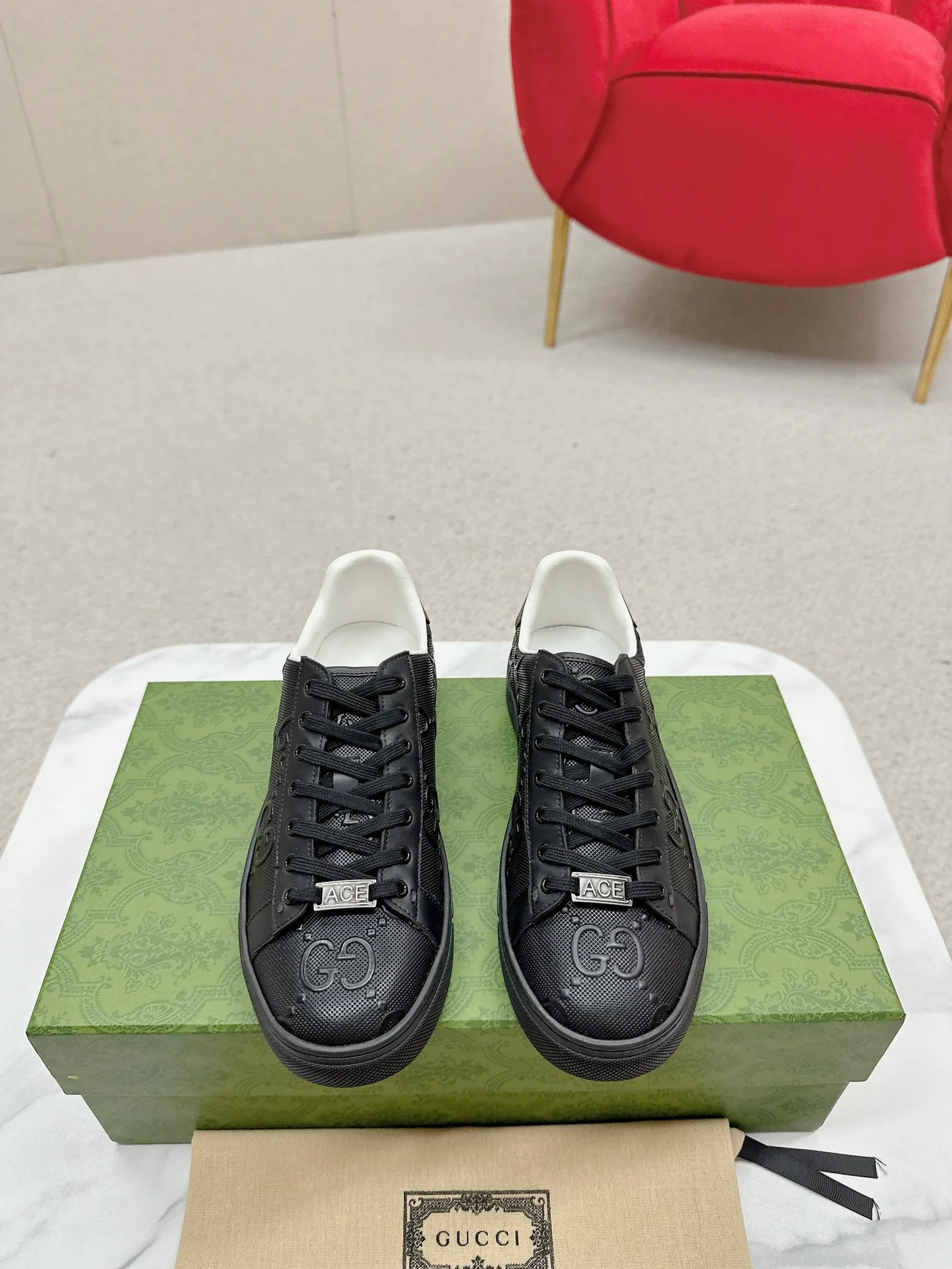 Кроссовки Женские Gucci 11550494