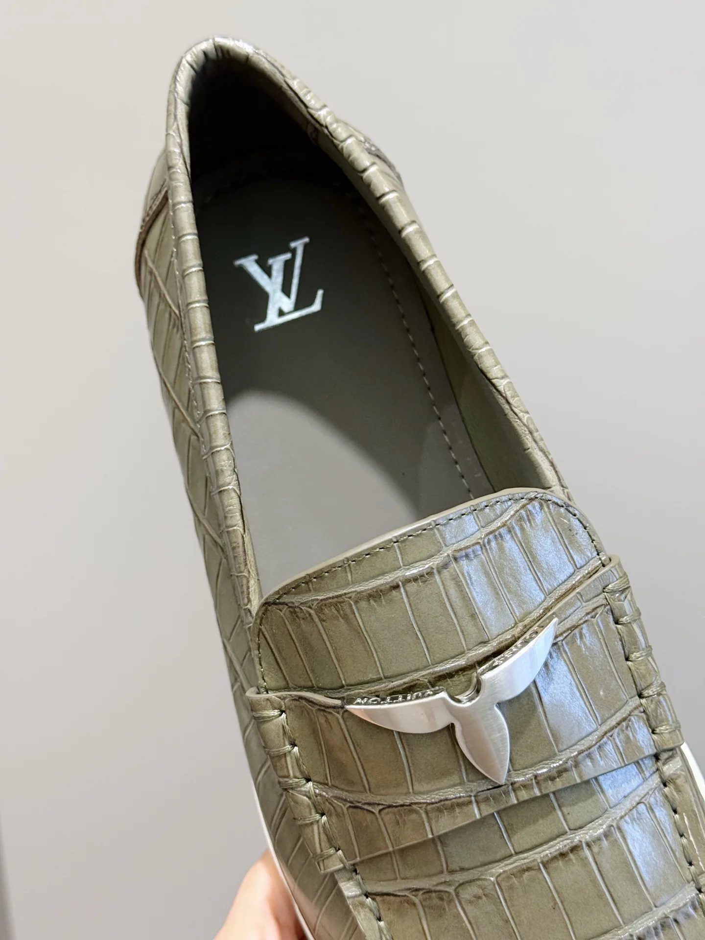 Лоферы И Мокасины Женские Louis Vuitton 17914085