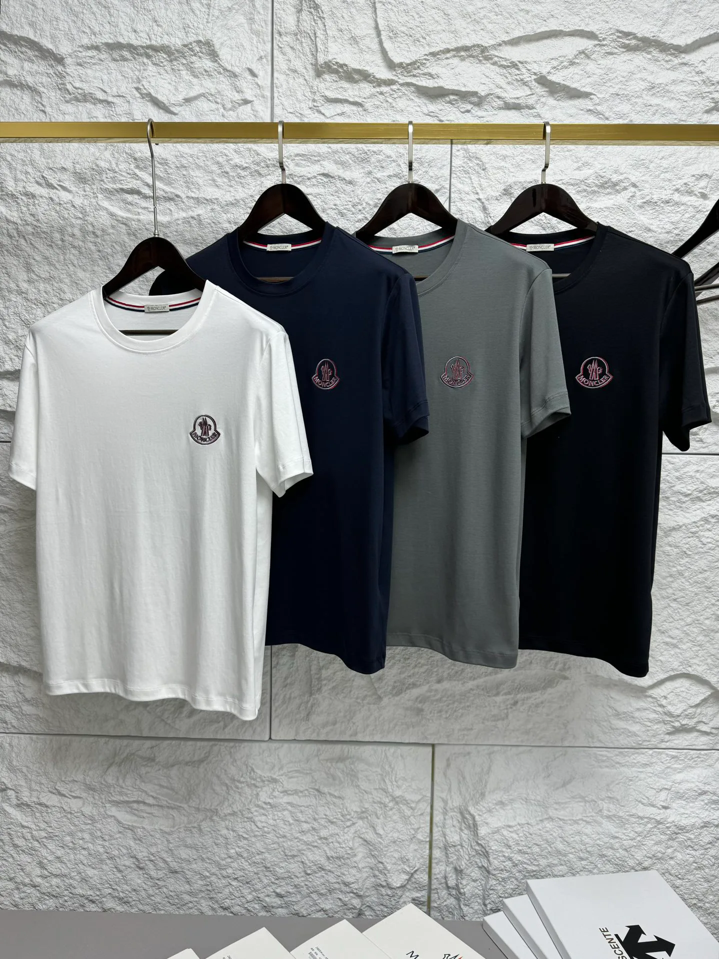 Футболки Мужские Moncler 11437002
