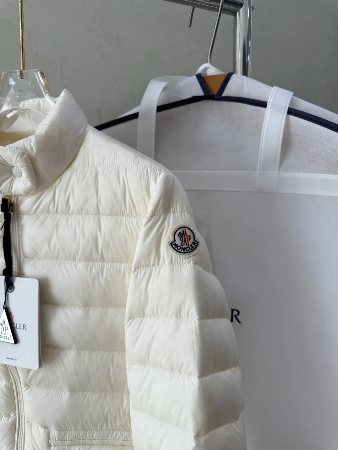 Куртки И Пуховики Женские Moncler 18043471