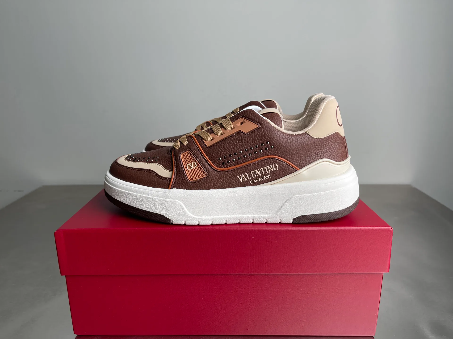 Кроссовки Женские Valentino 11576038