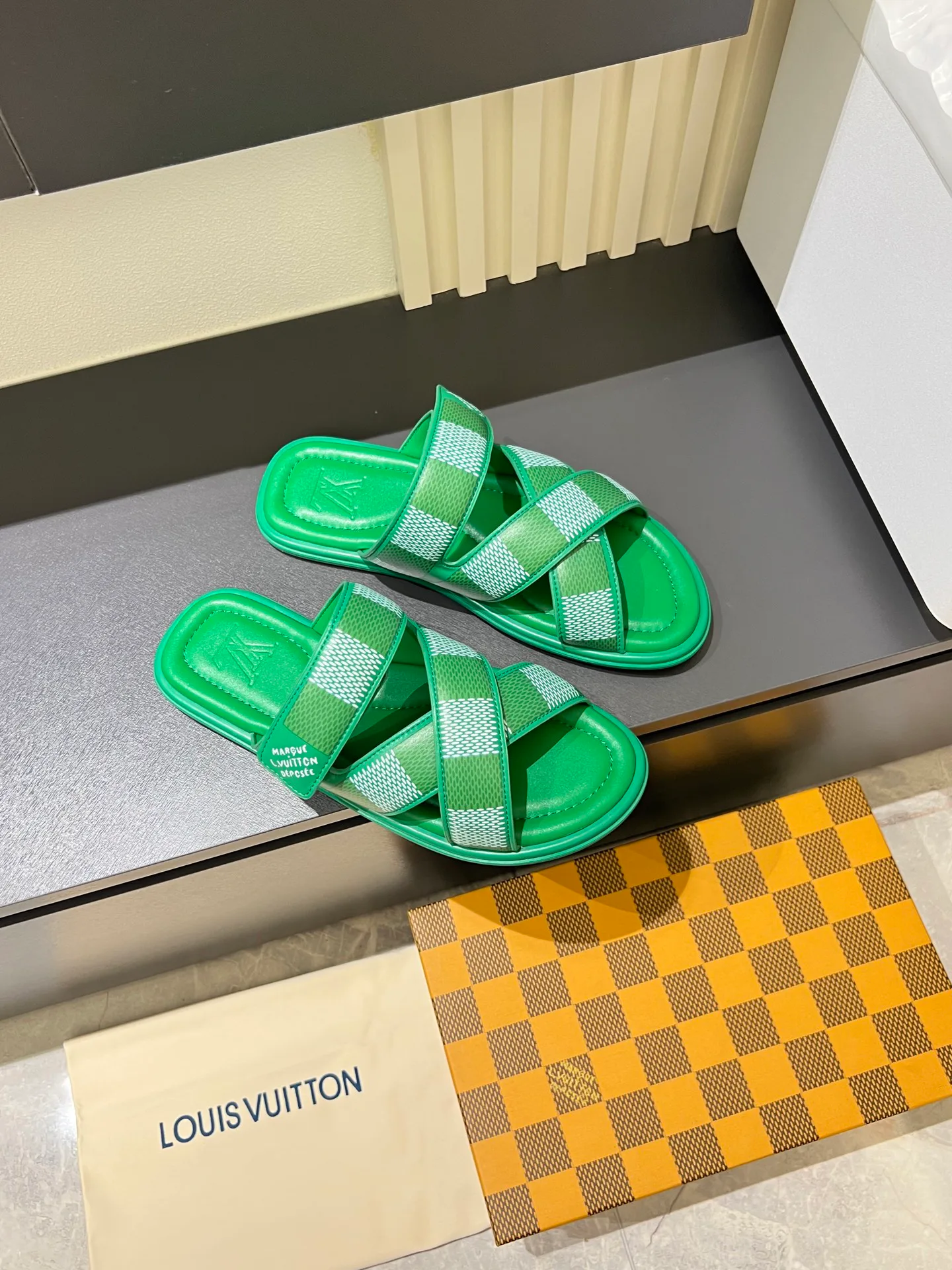 Шлепанцы Мужские Louis Vuitton 5070826