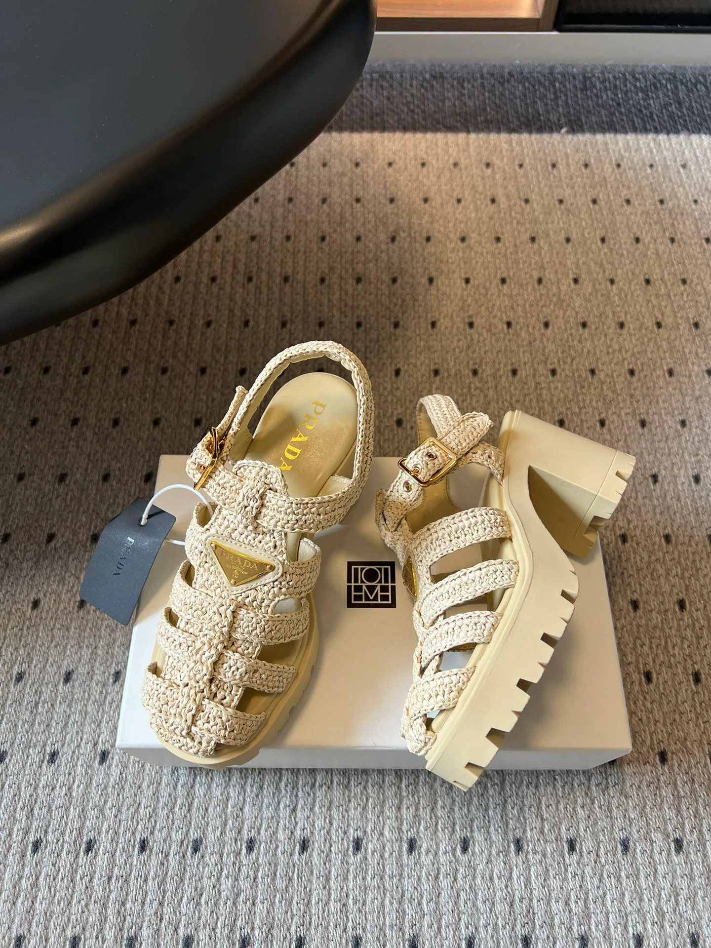 Босоножки Женские Prada 13553216