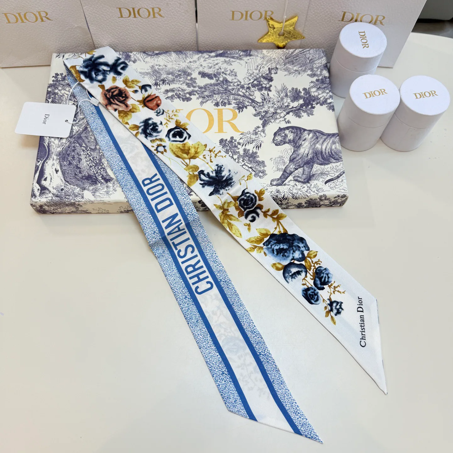 Платки Christian Dior 10695706