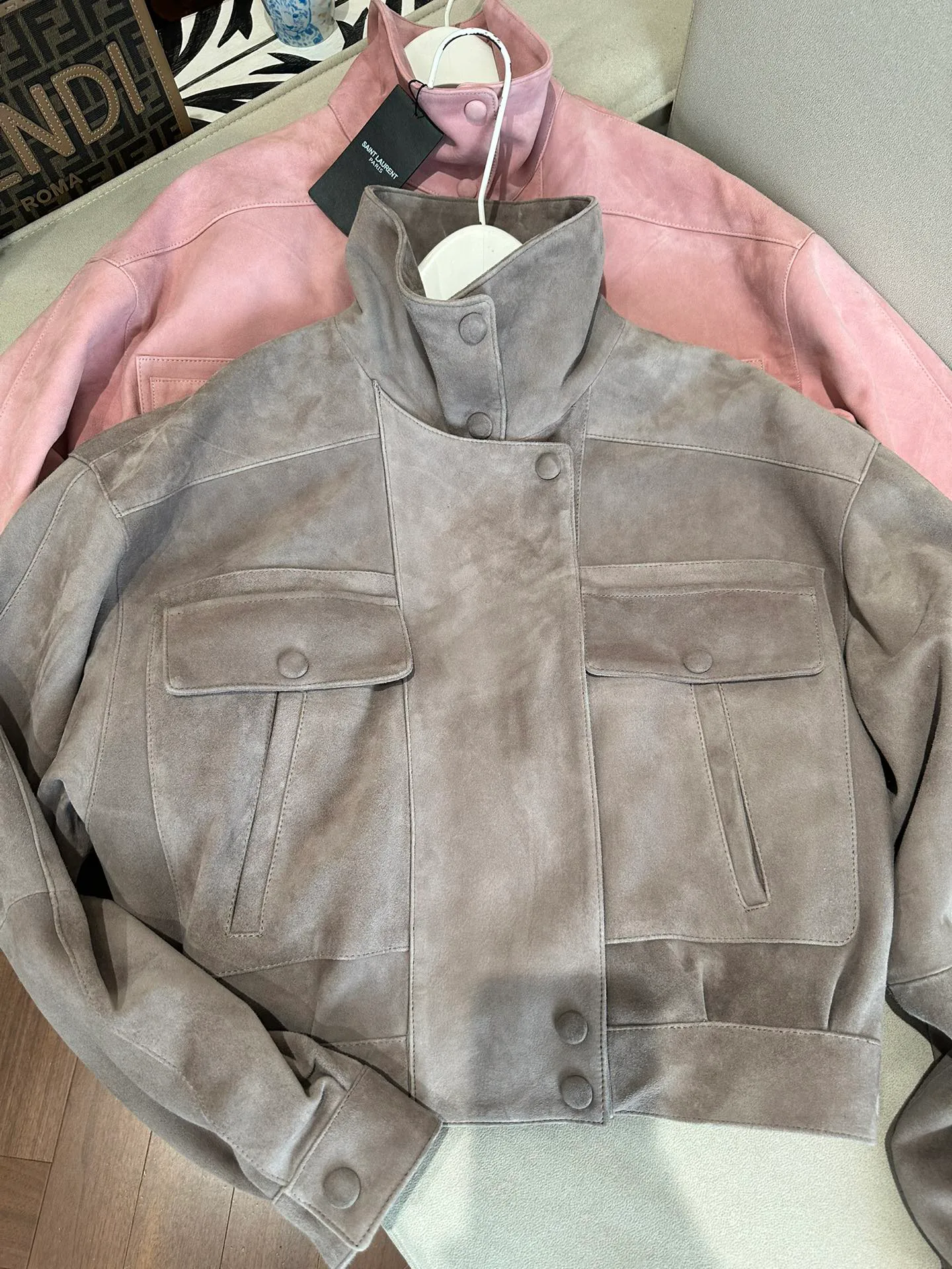 Кожаные Куртки И Дублёнки Женские Saint Laurent 11460650